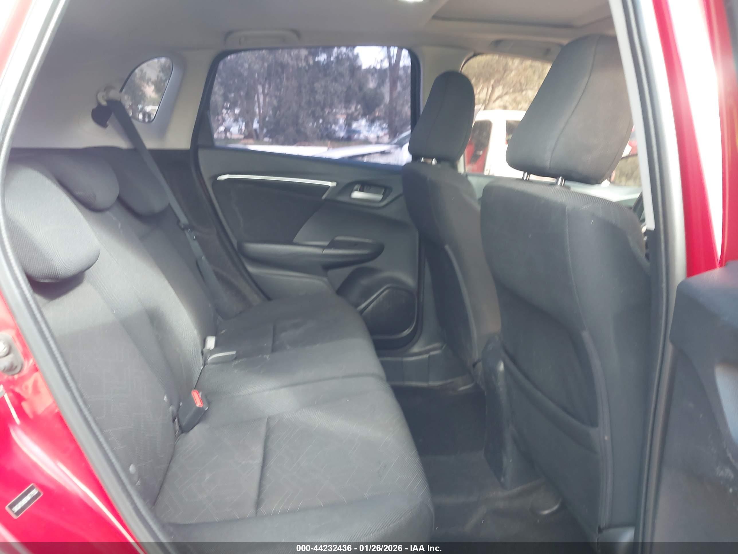 HONDA FIT image 8