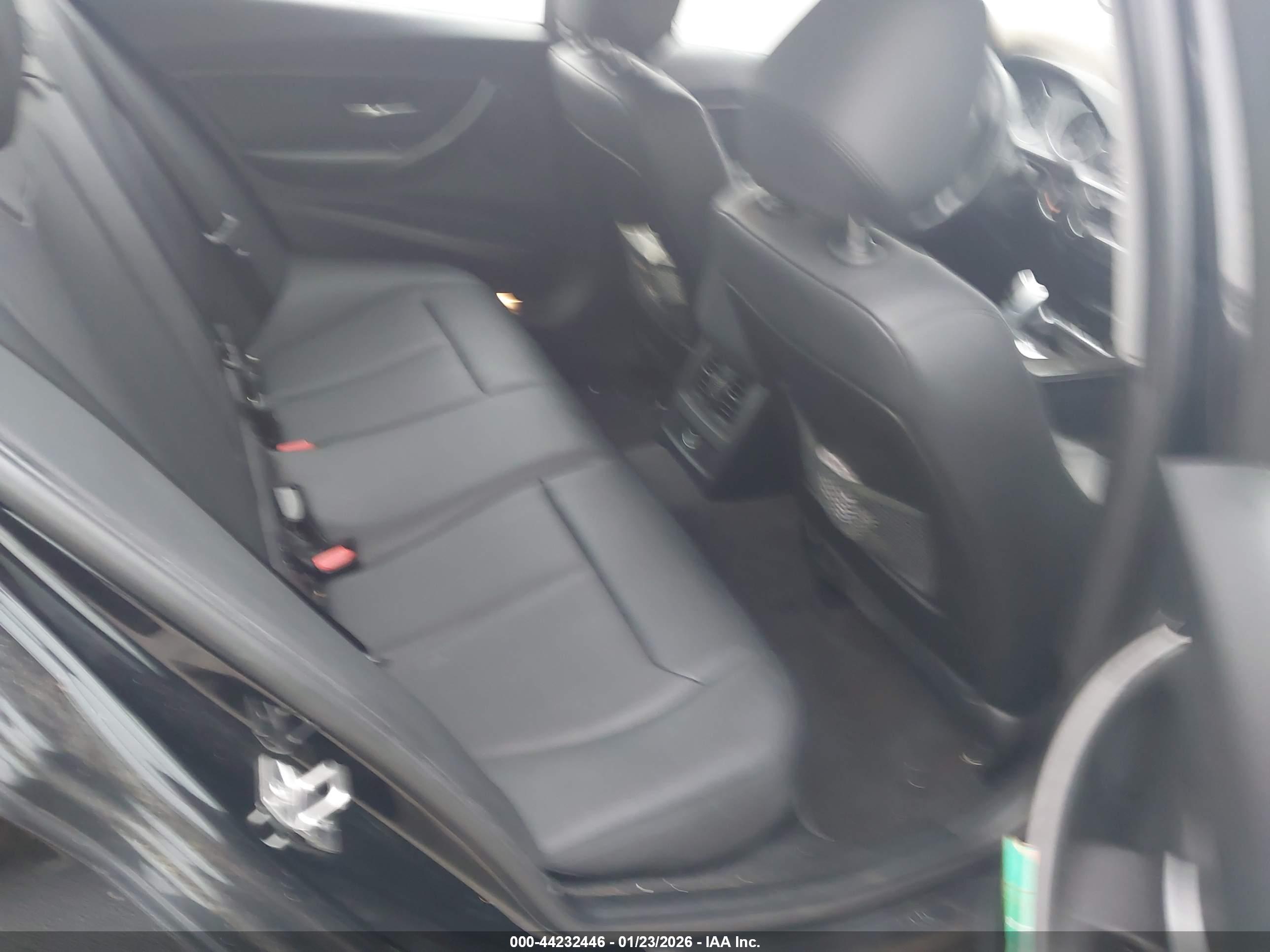 BMW 328I image 8