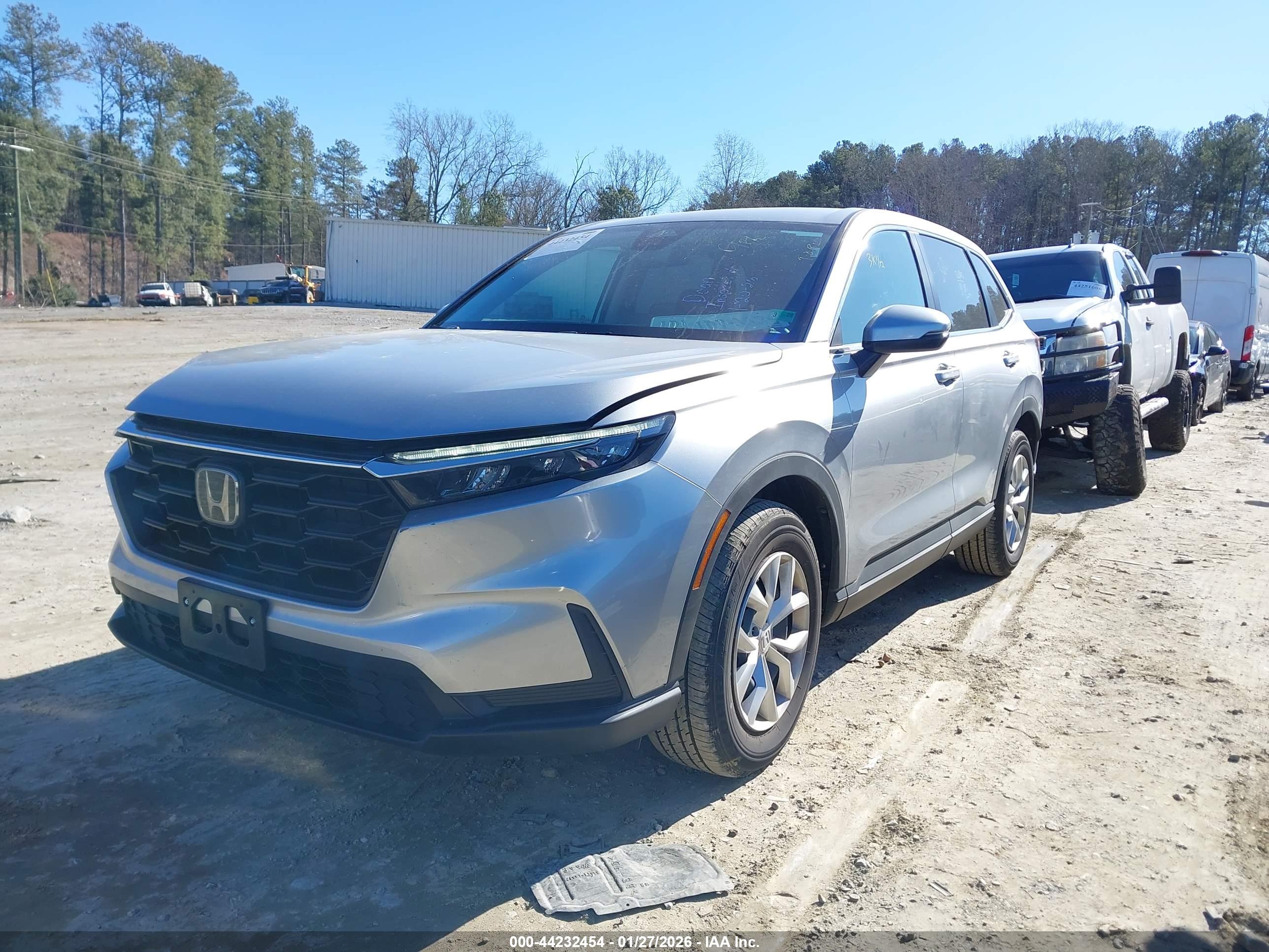 HONDA CR-V image 2
