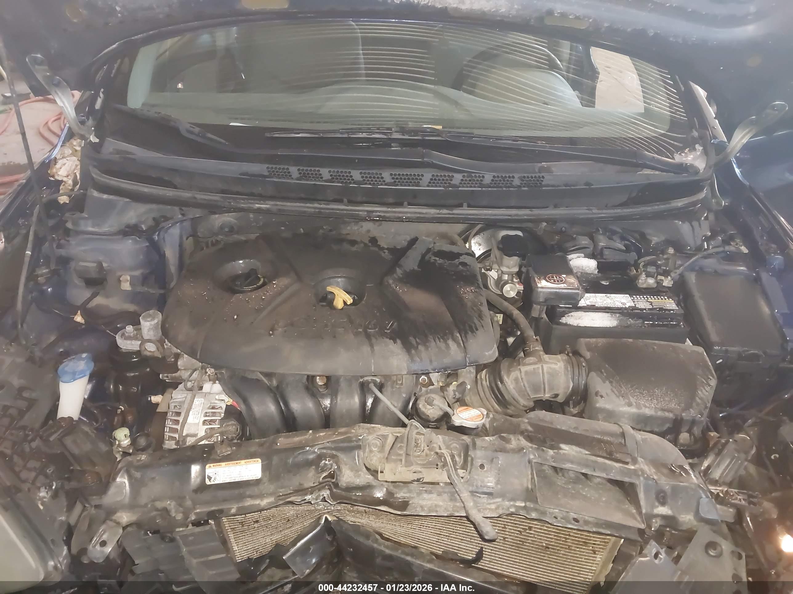 HYUNDAI ELANTRA image 10