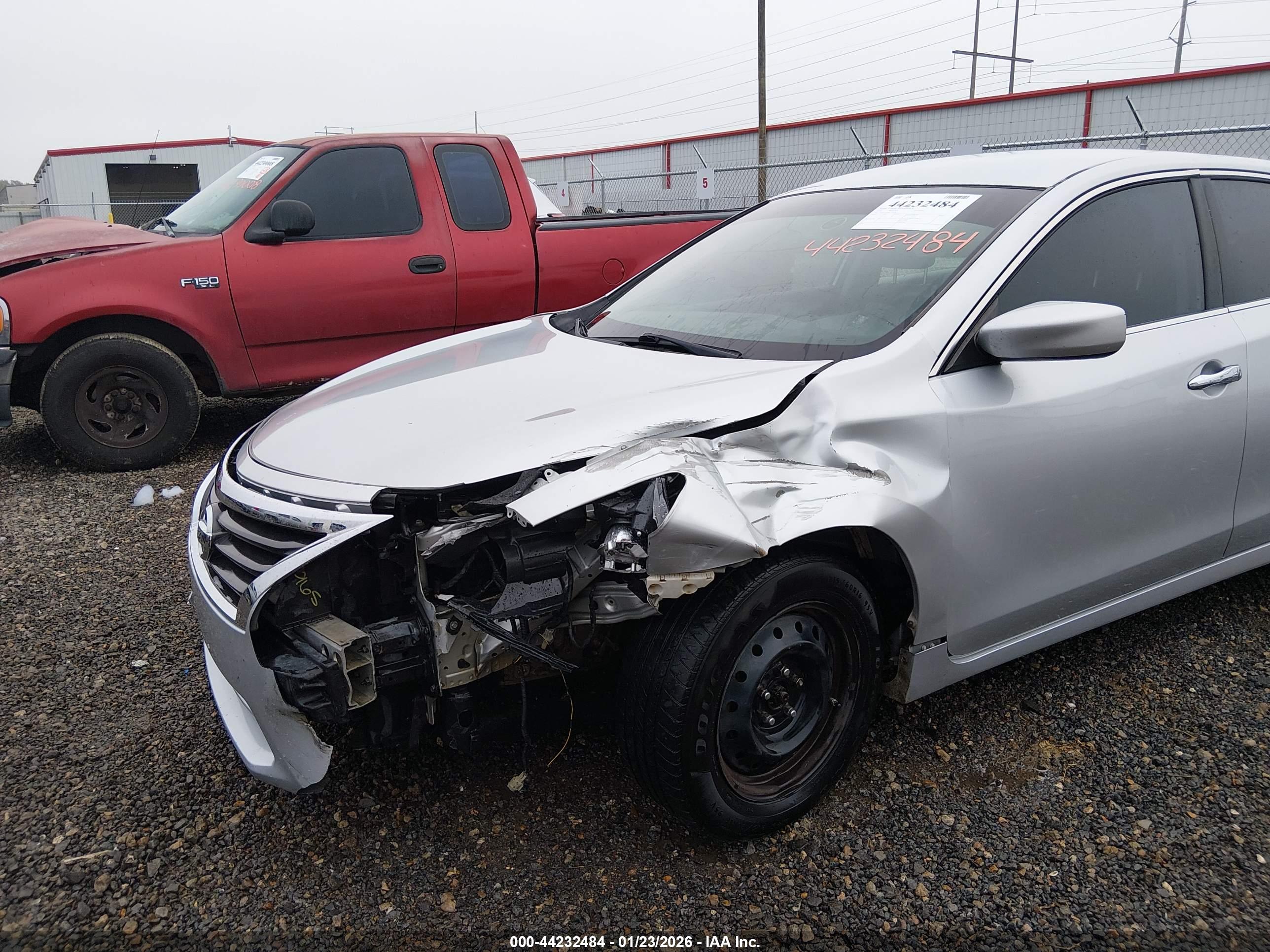 NISSAN ALTIMA image 6