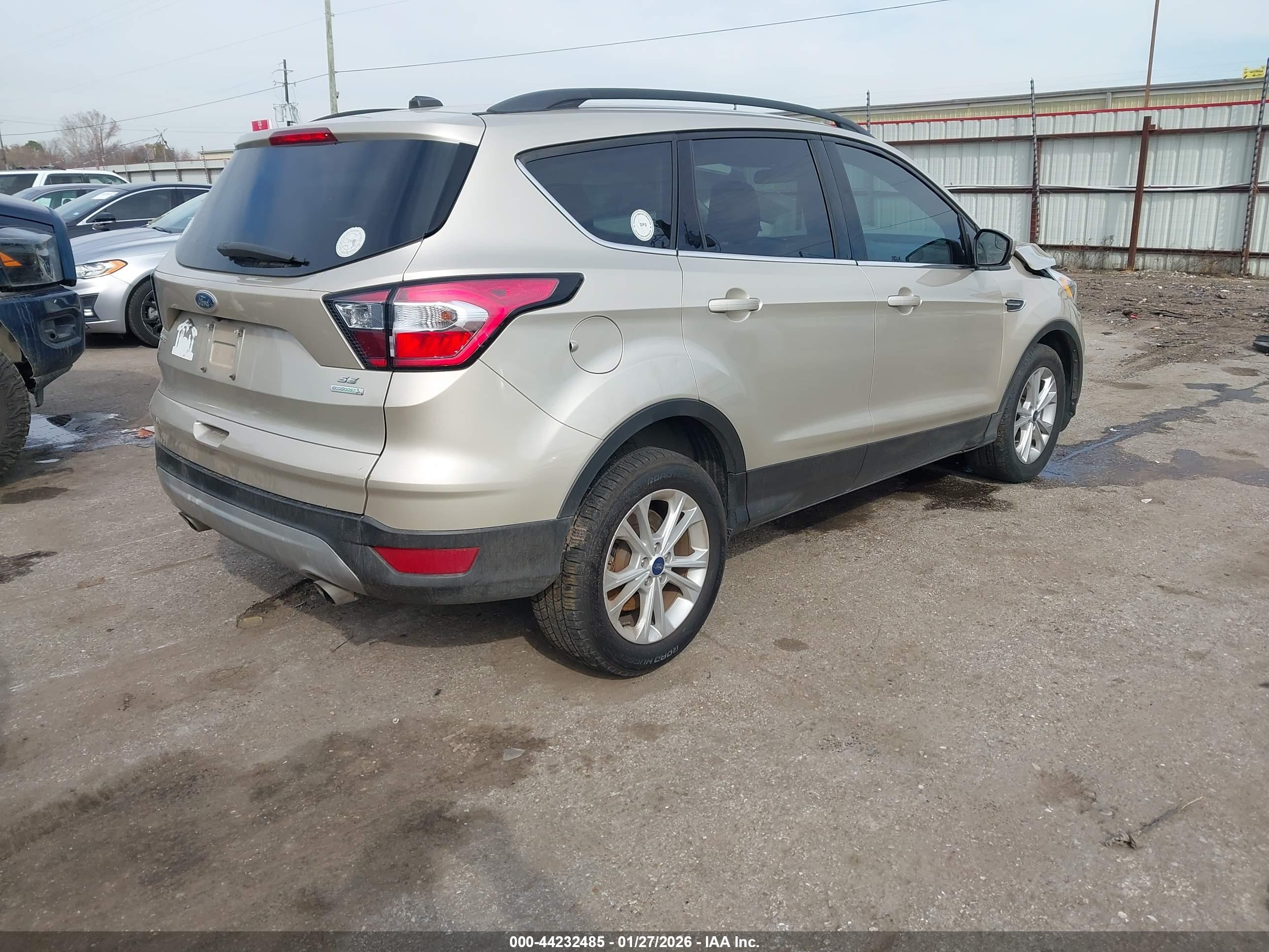 FORD ESCAPE image 4