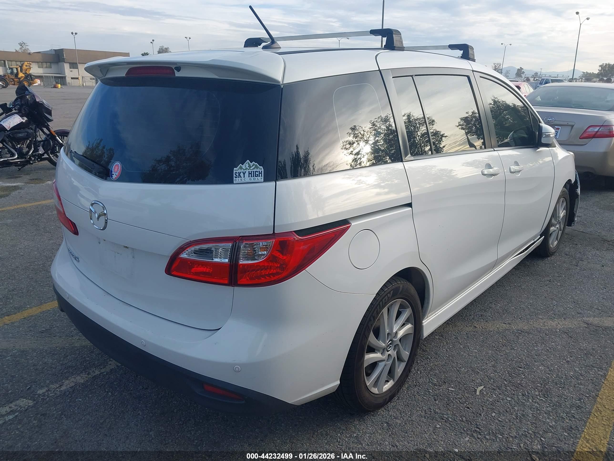 MAZDA MAZDA5 image 4