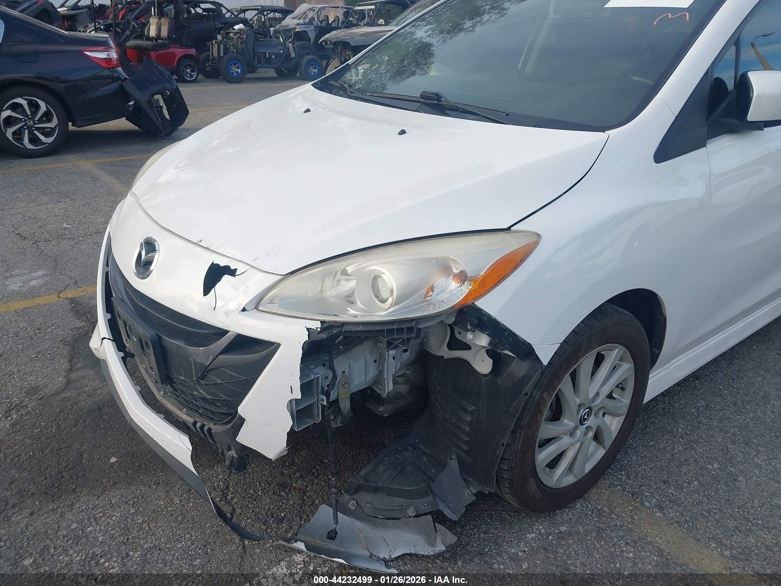 MAZDA MAZDA5 image 6