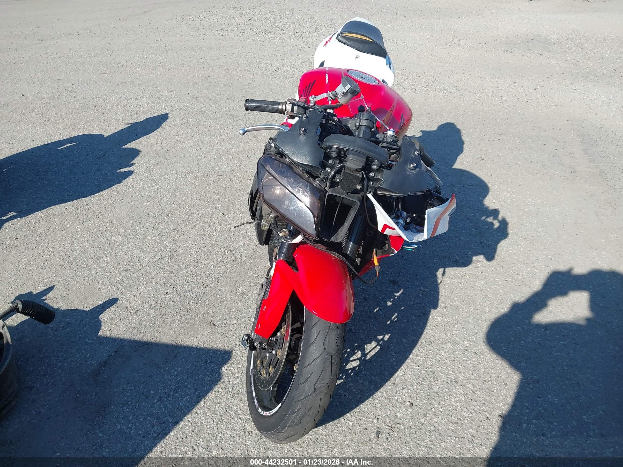 HONDA CBR600 image 5