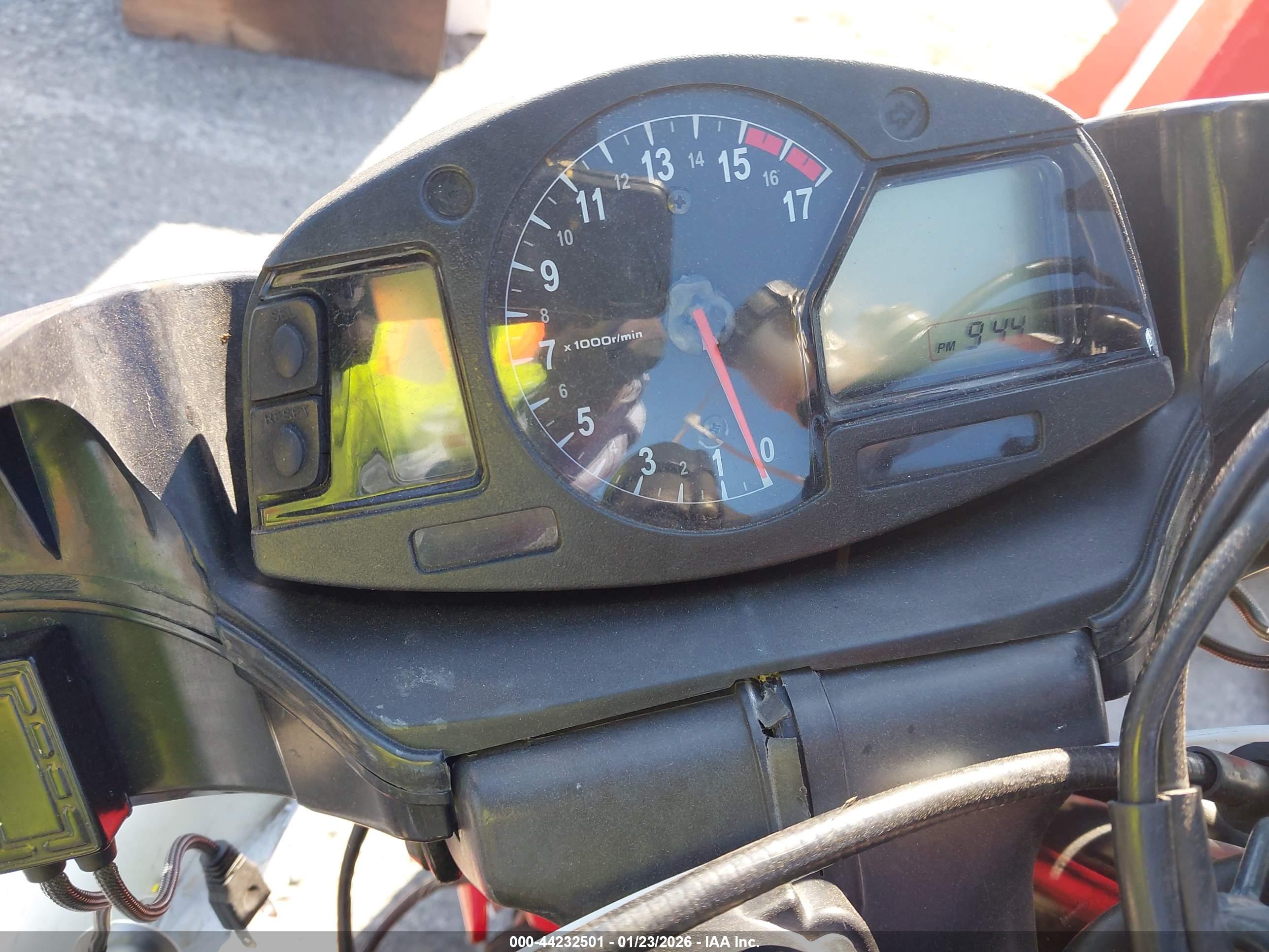 HONDA CBR600 image 7