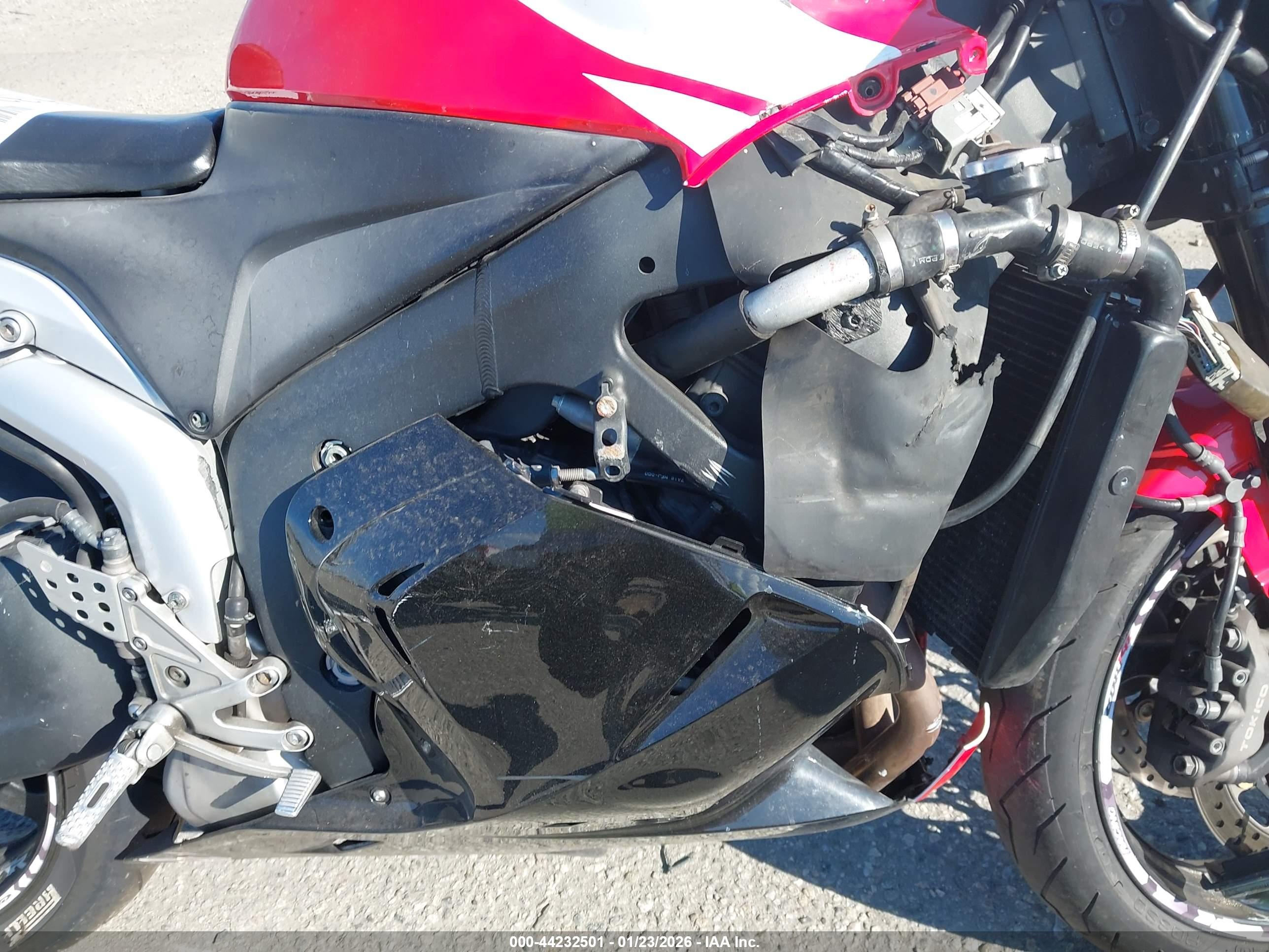HONDA CBR600 image 8