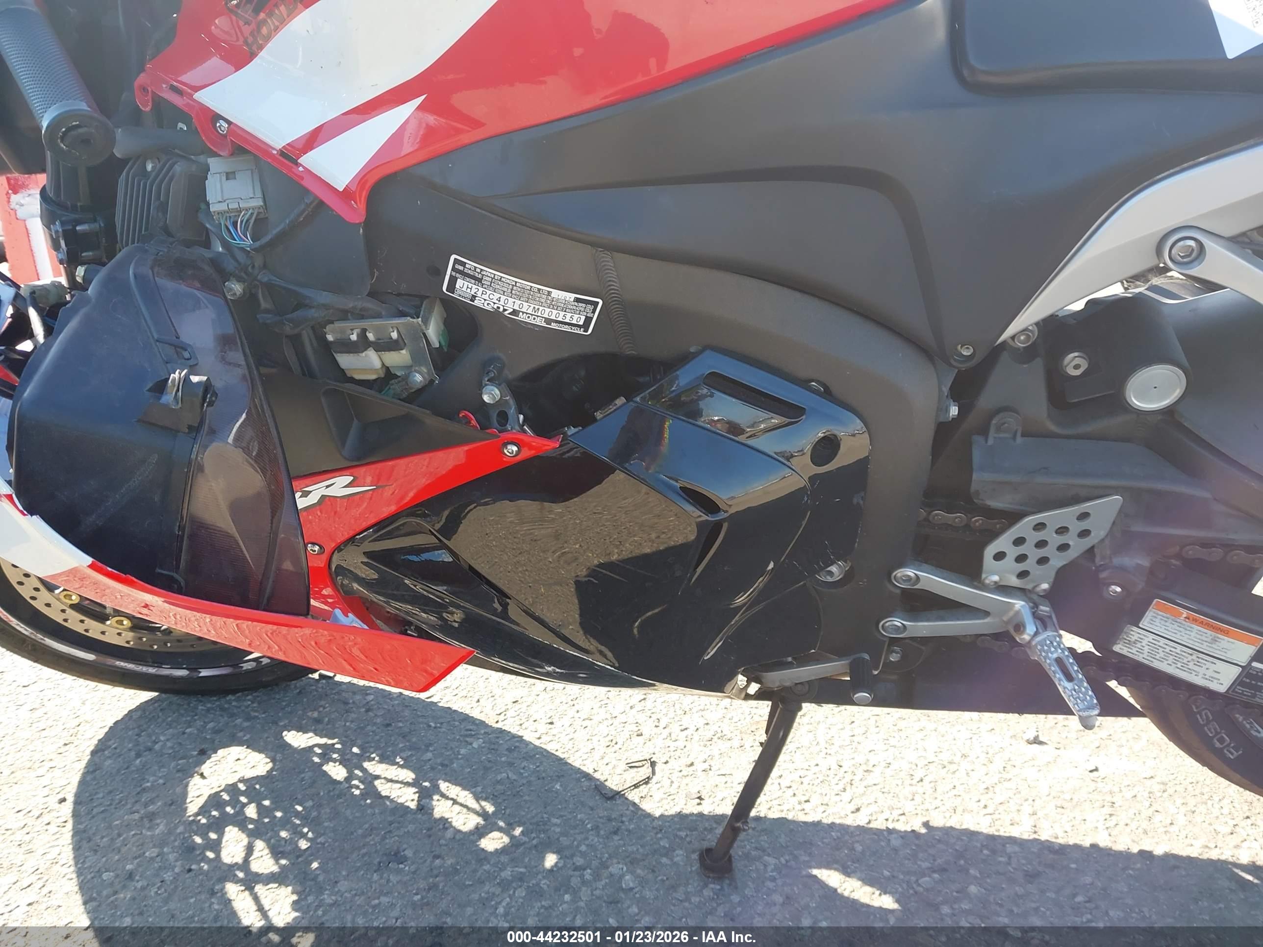 HONDA CBR600 image 9
