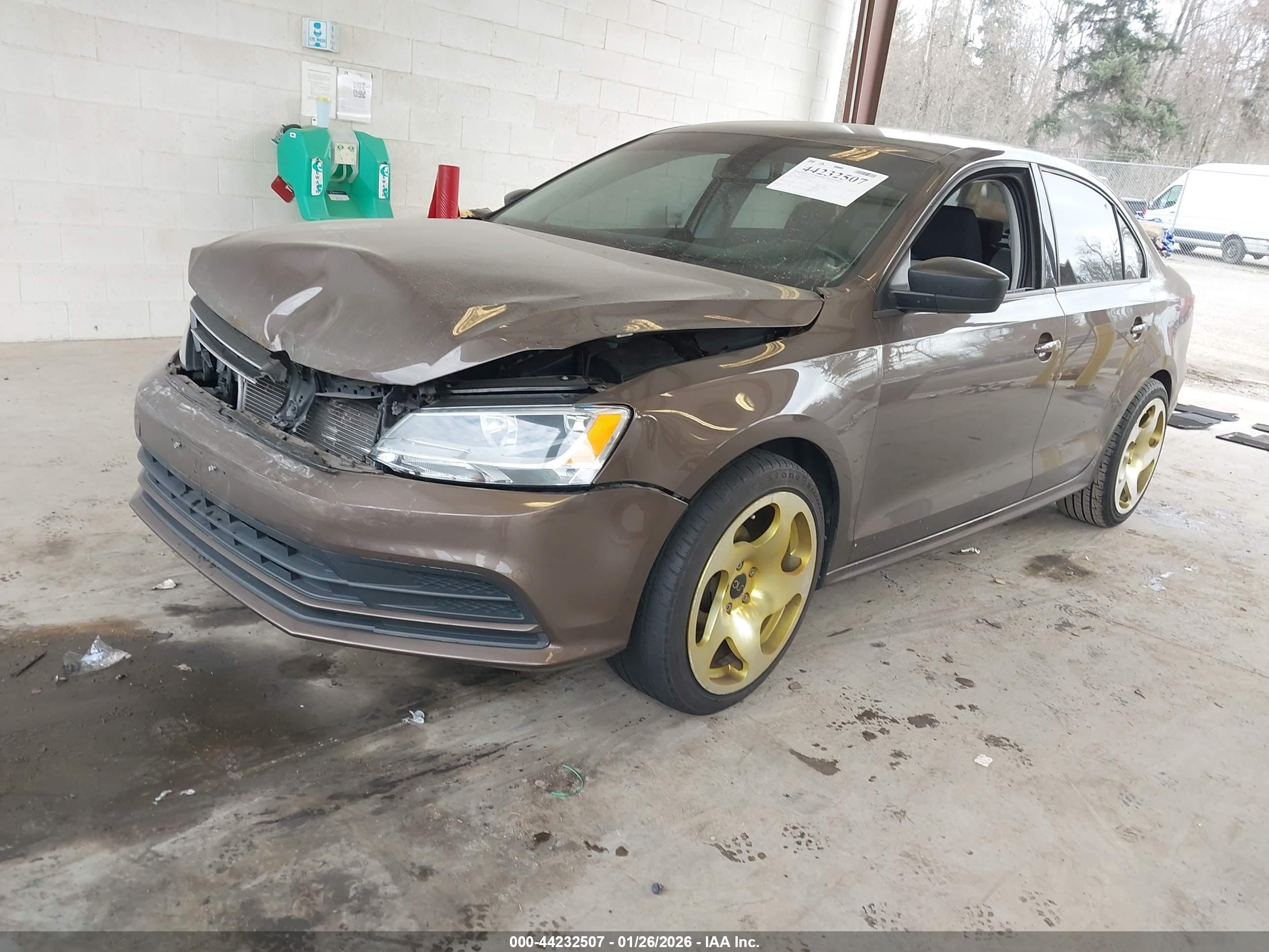 VOLKSWAGEN JETTA image 2