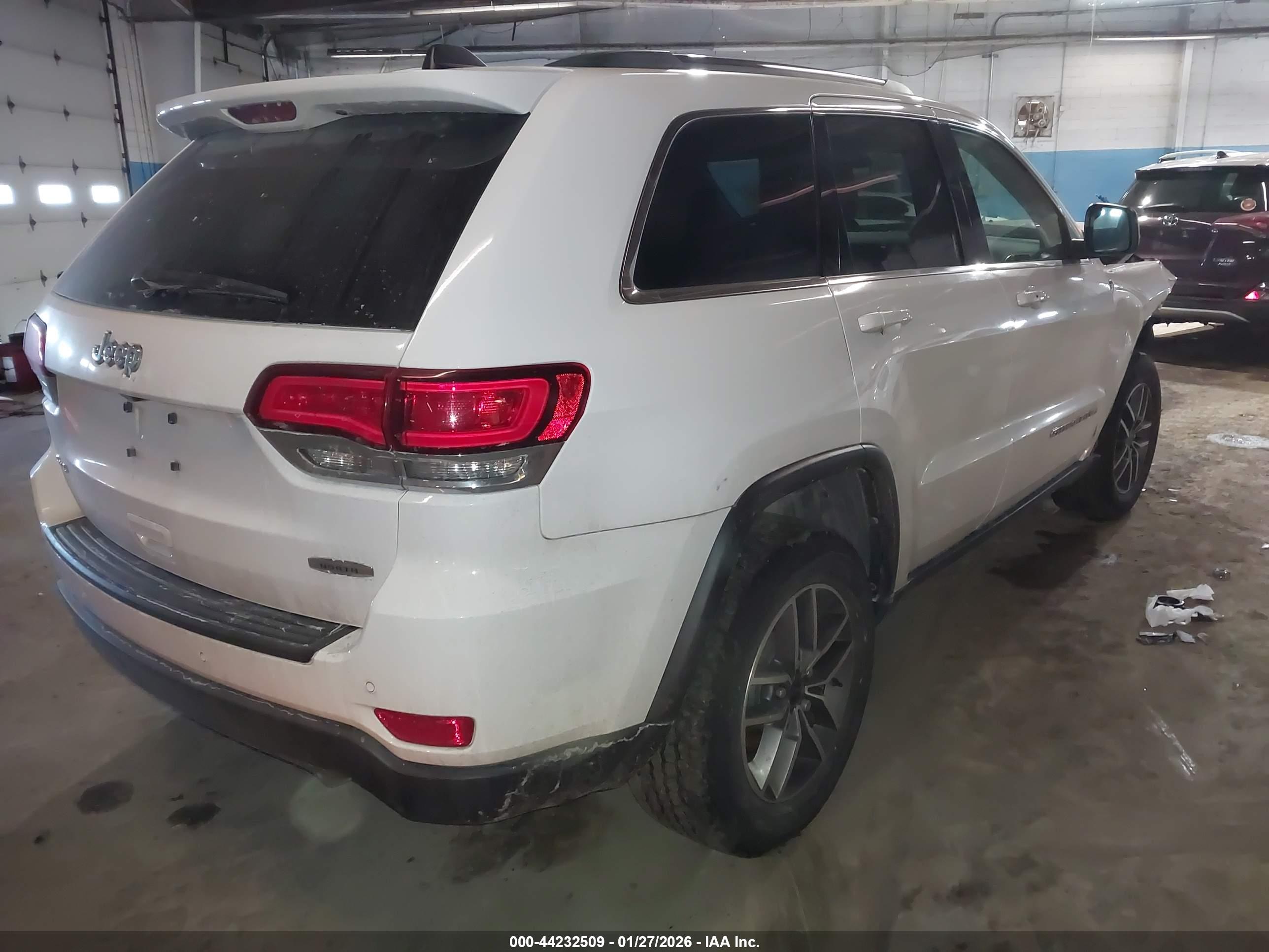 JEEP GRAND image 4