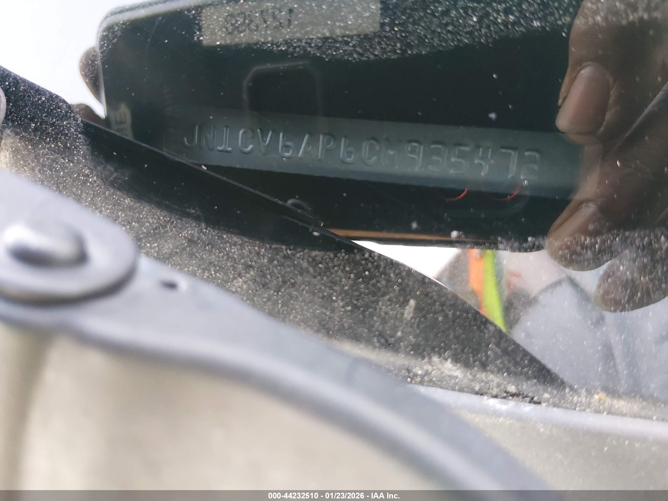 INFINITI G37 image 9
