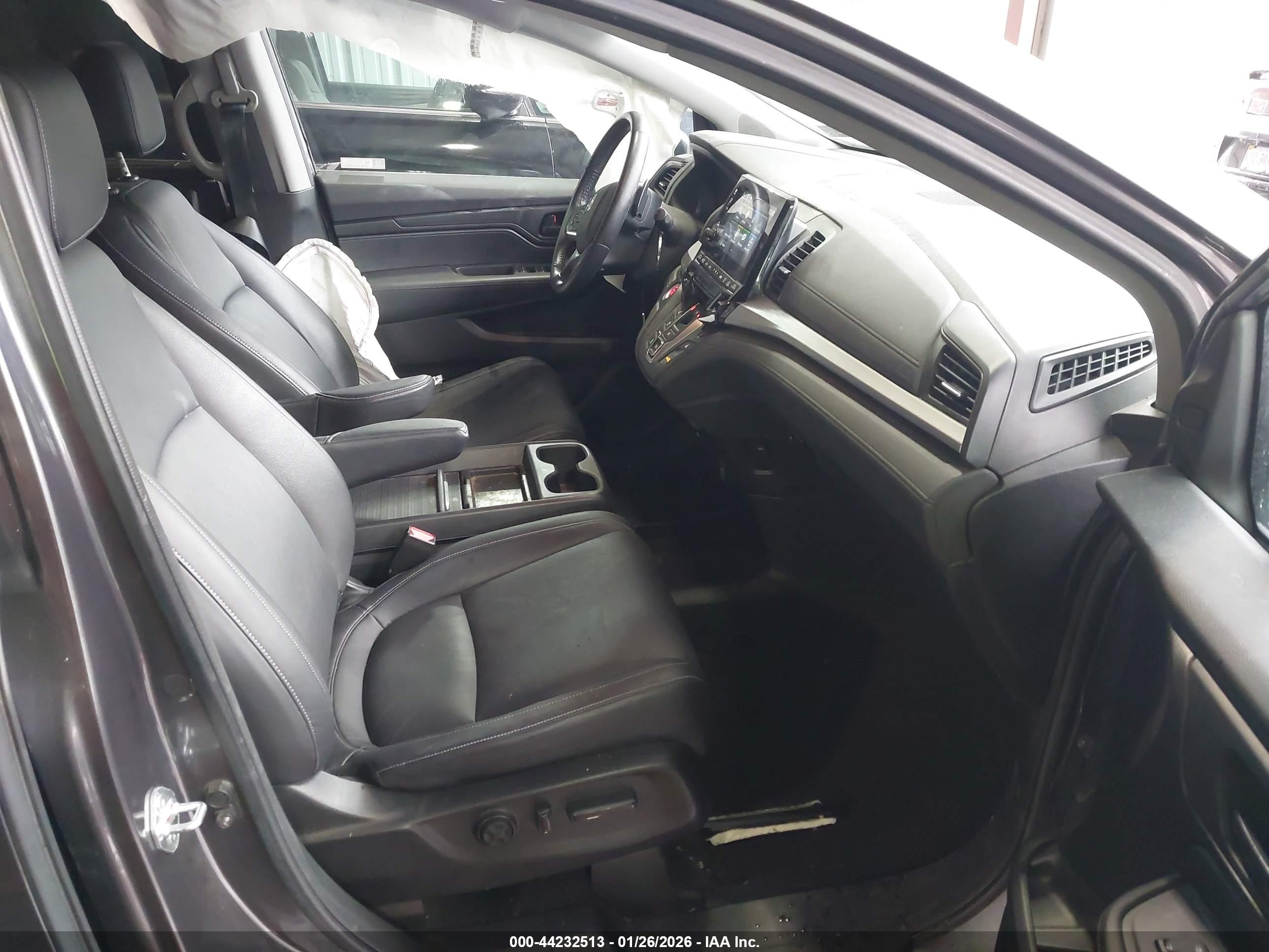 HONDA ODYSSEY image 5