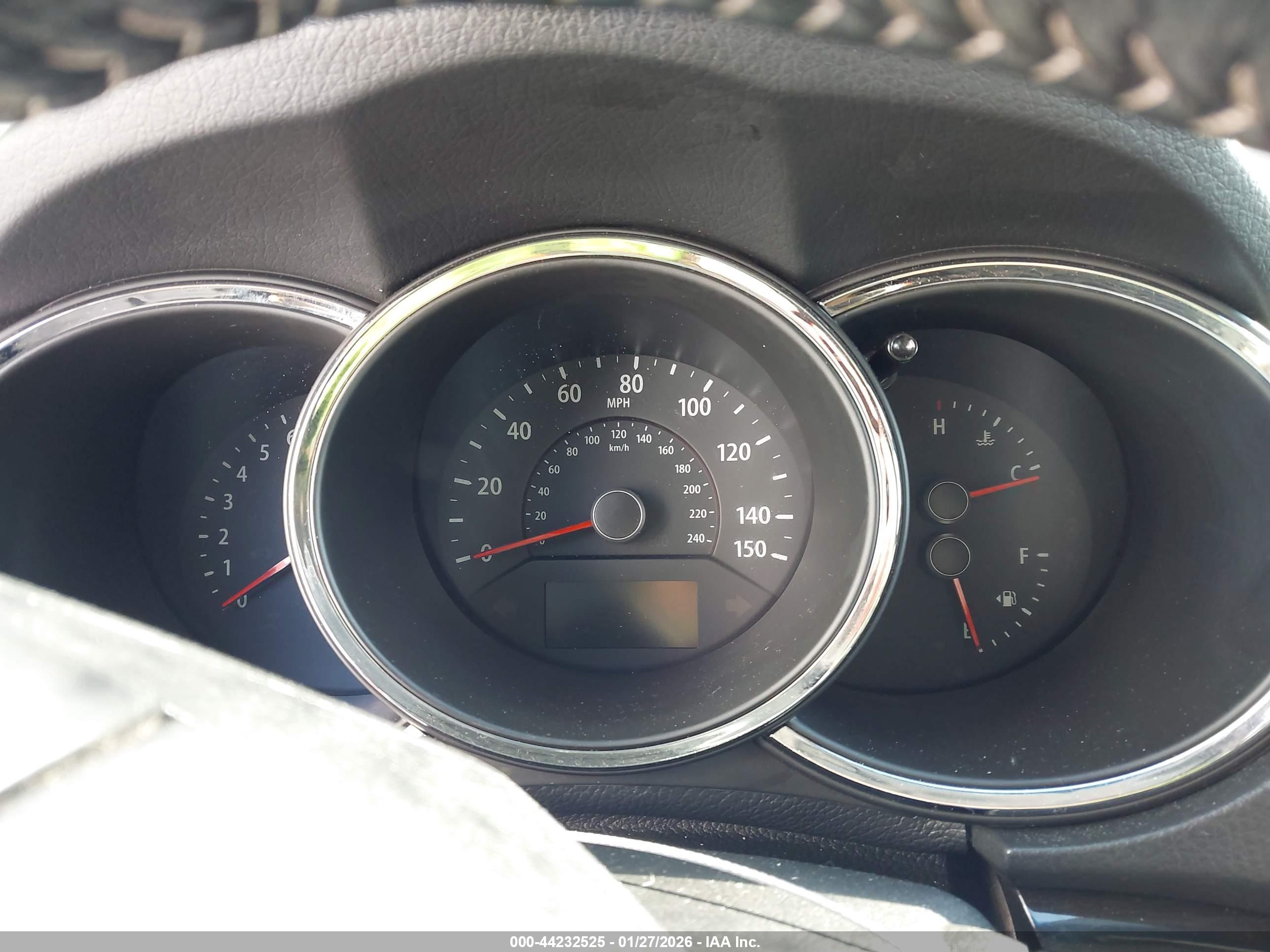 KIA SORENTO image 7