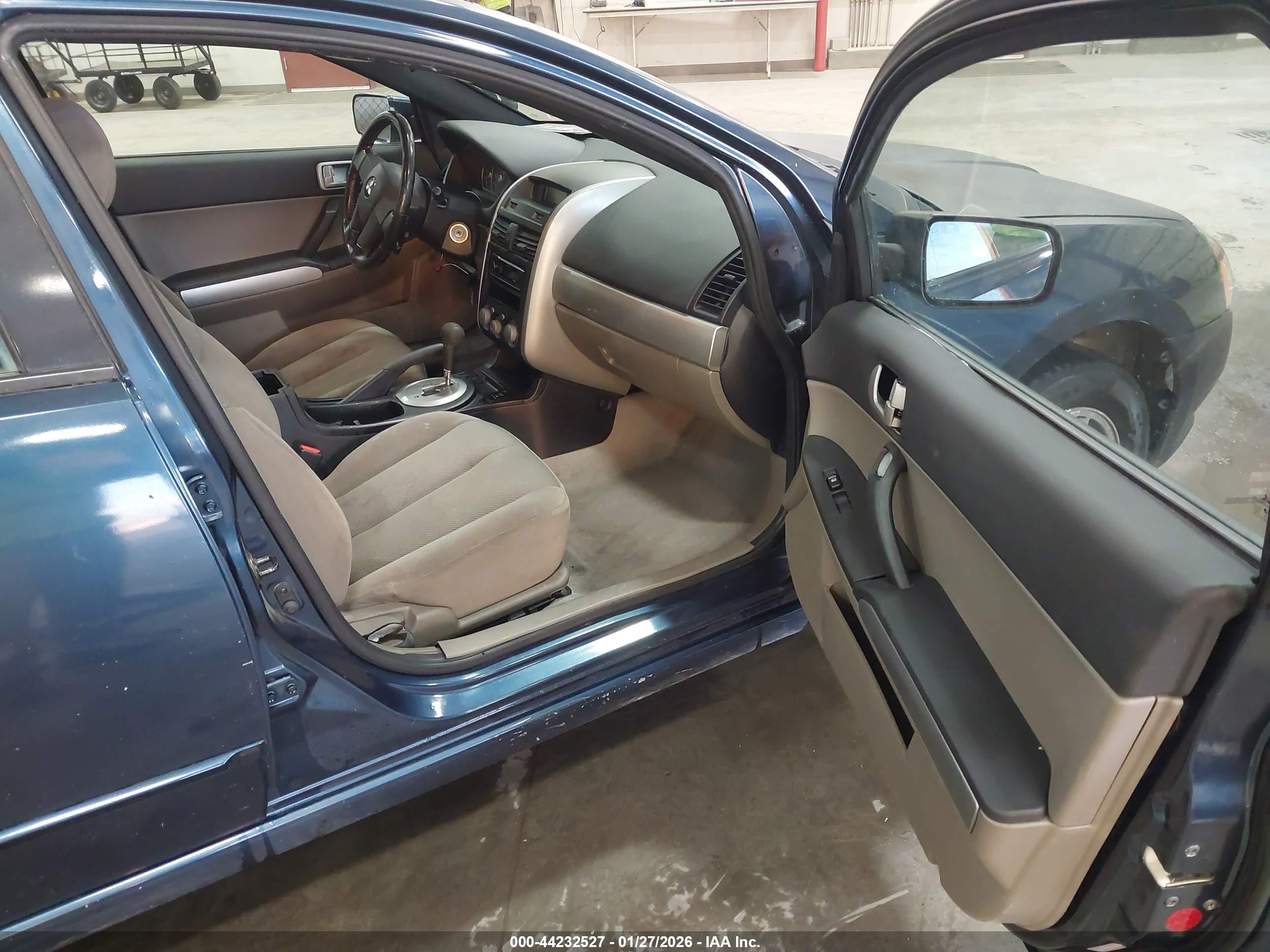 MITSUBISHI GALANT image 5