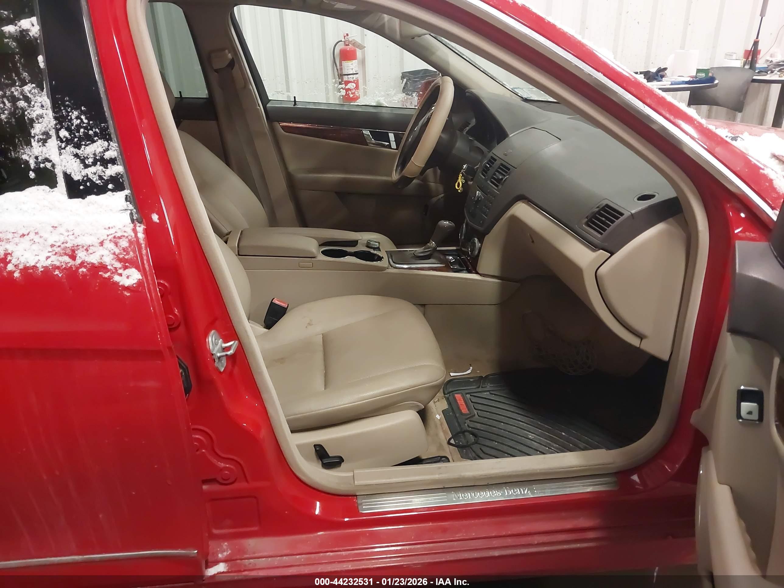 MERCEDES-BENZ C image 5