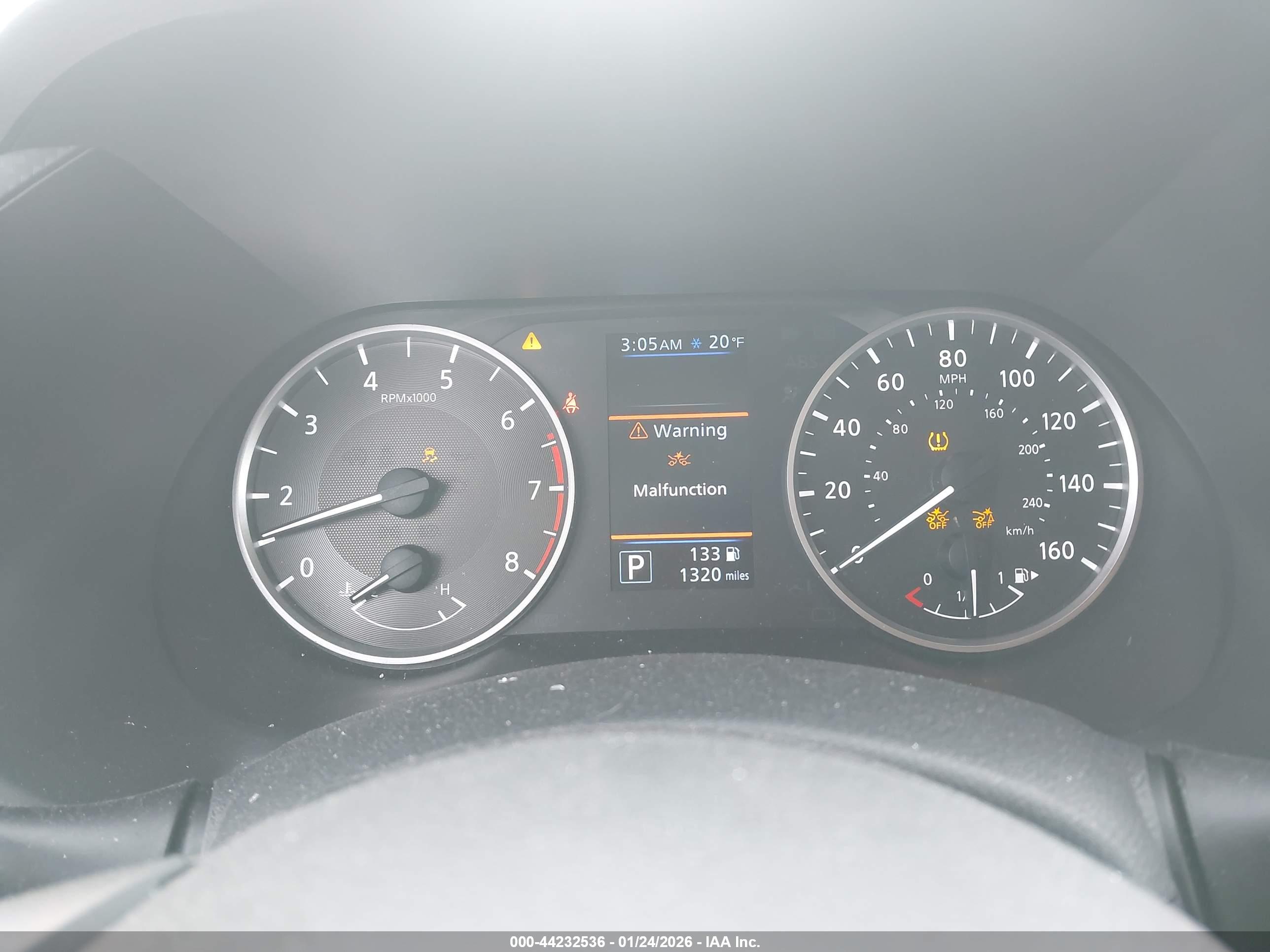 NISSAN SENTRA image 7