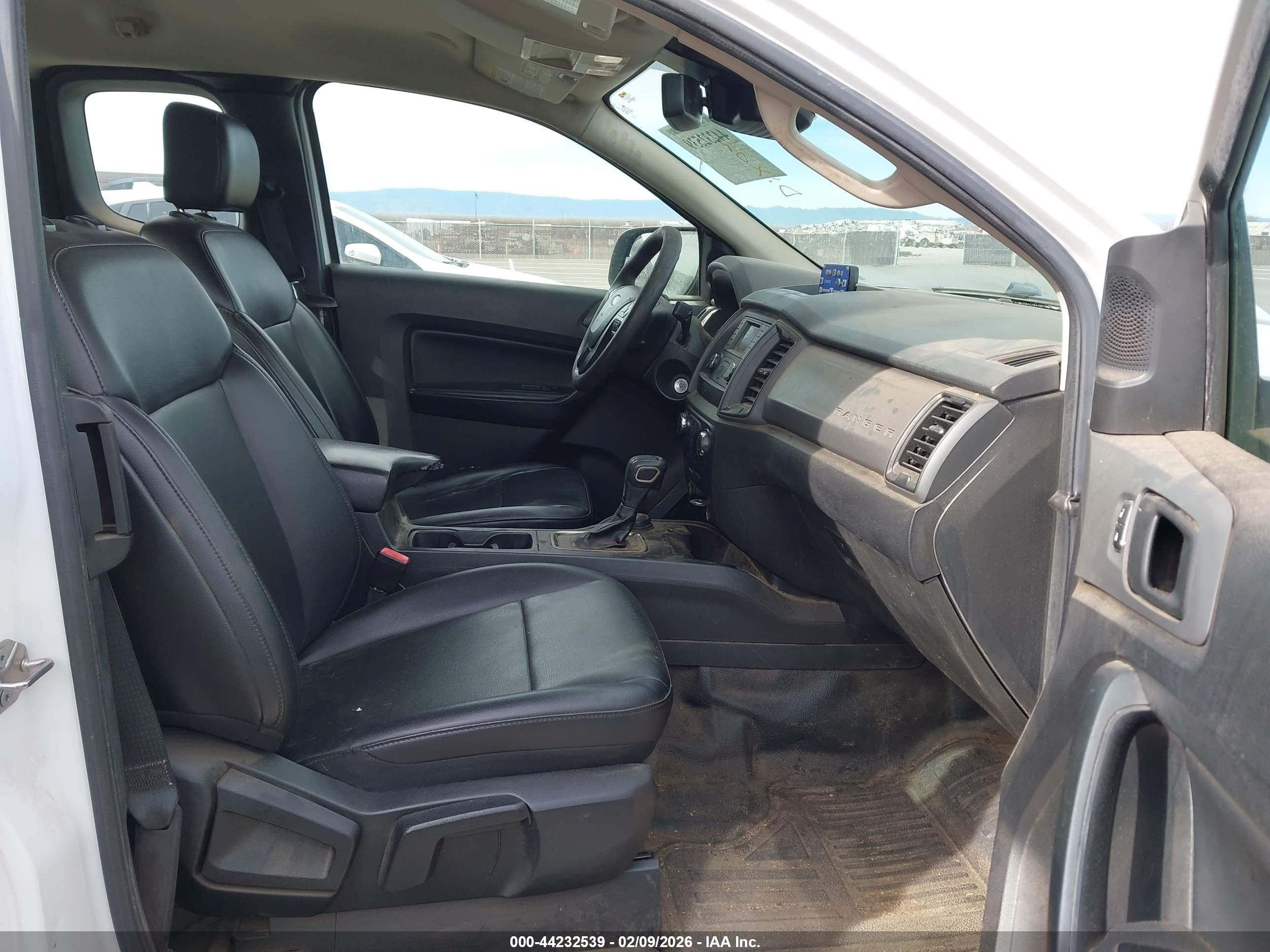 FORD RANGER image 5