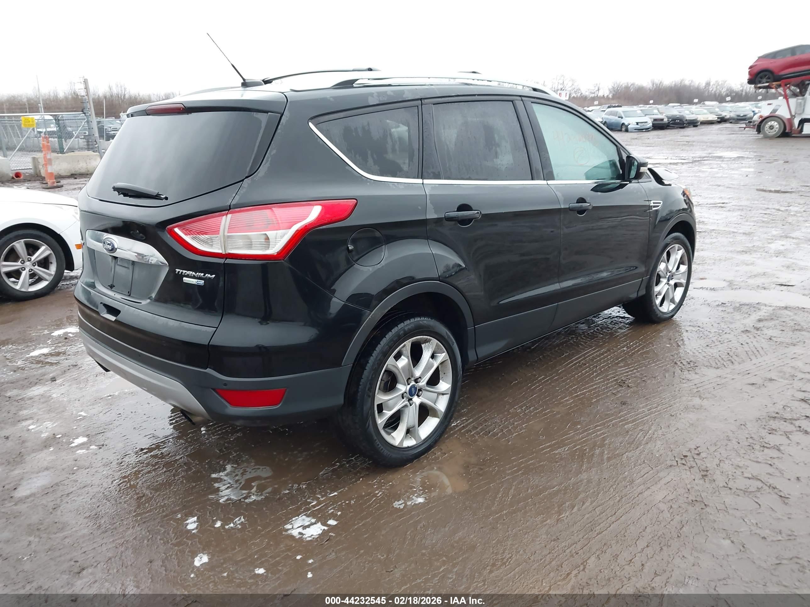 FORD ESCAPE image 4