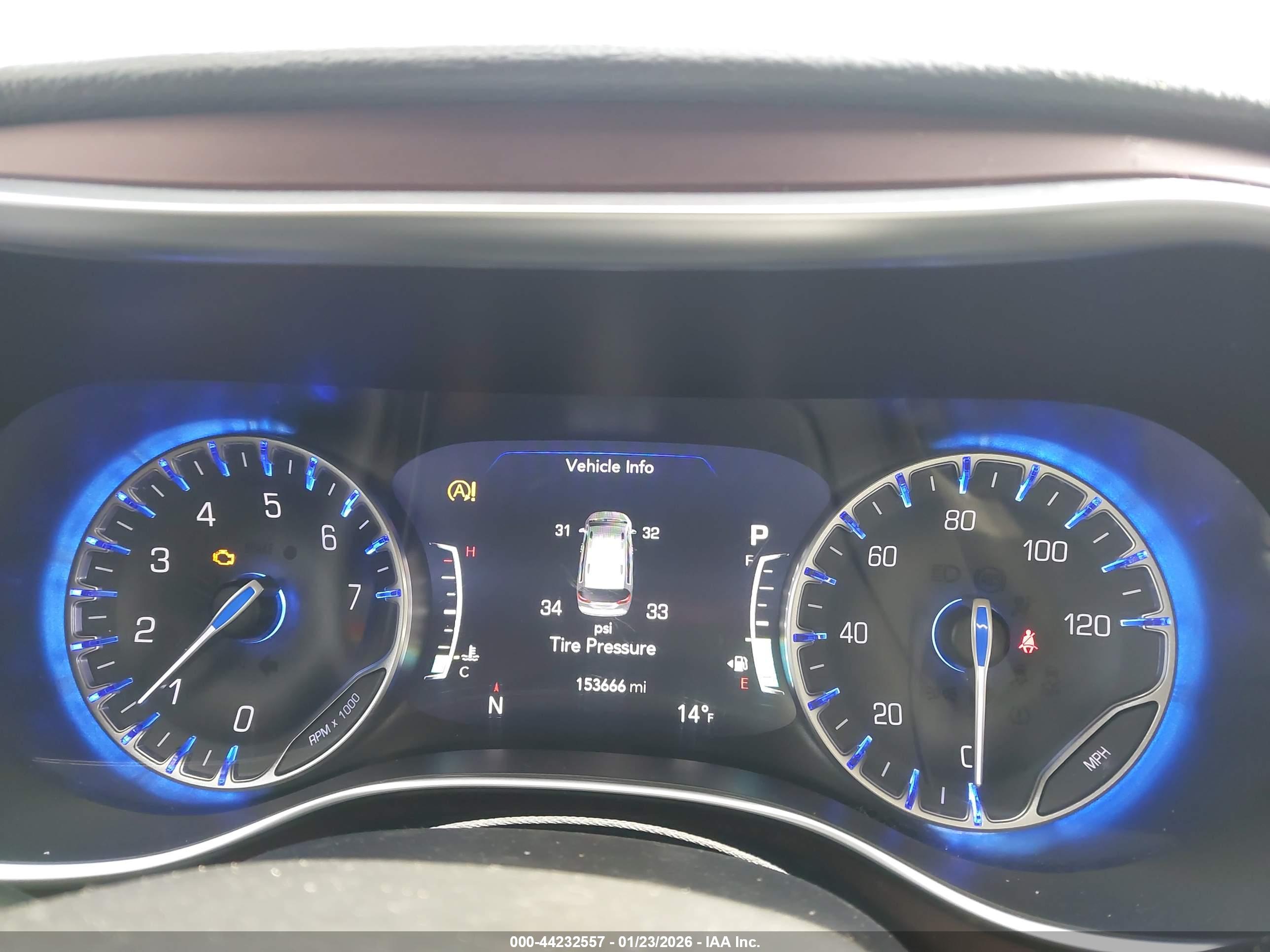 CHRYSLER PACIFICA image 7