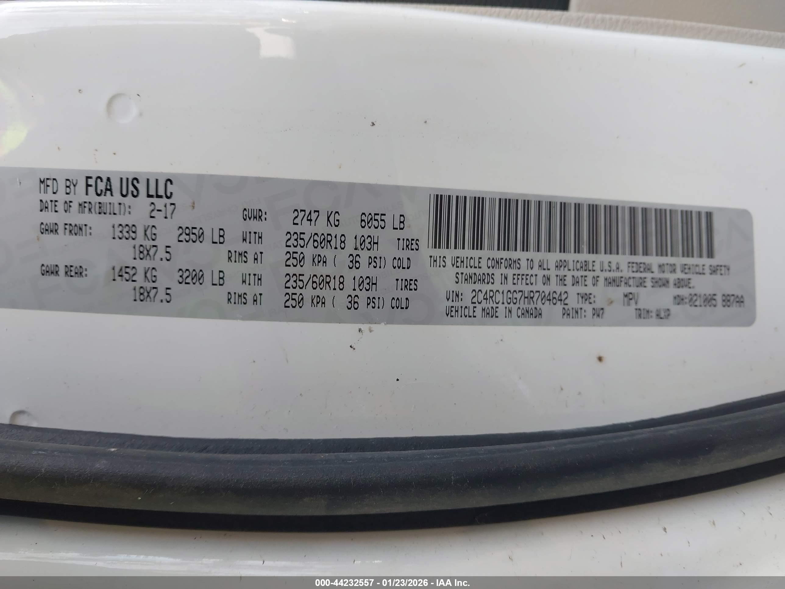 CHRYSLER PACIFICA image 9
