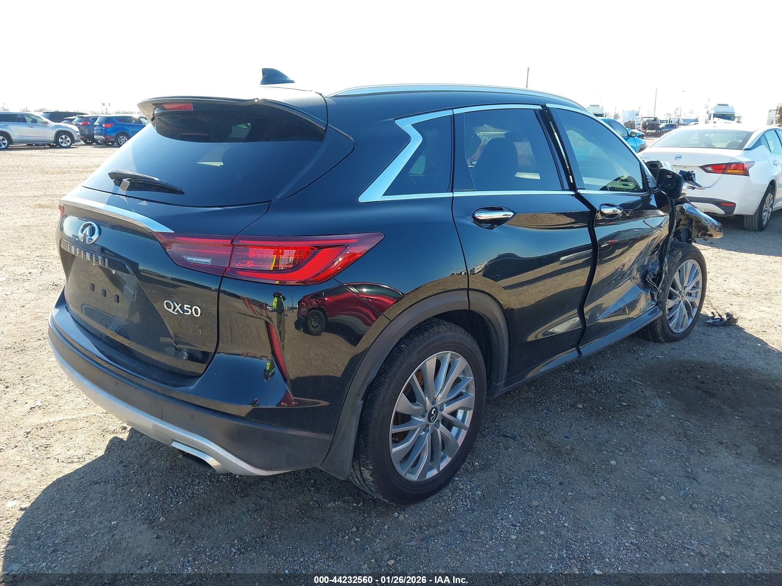 INFINITI QX50 image 4