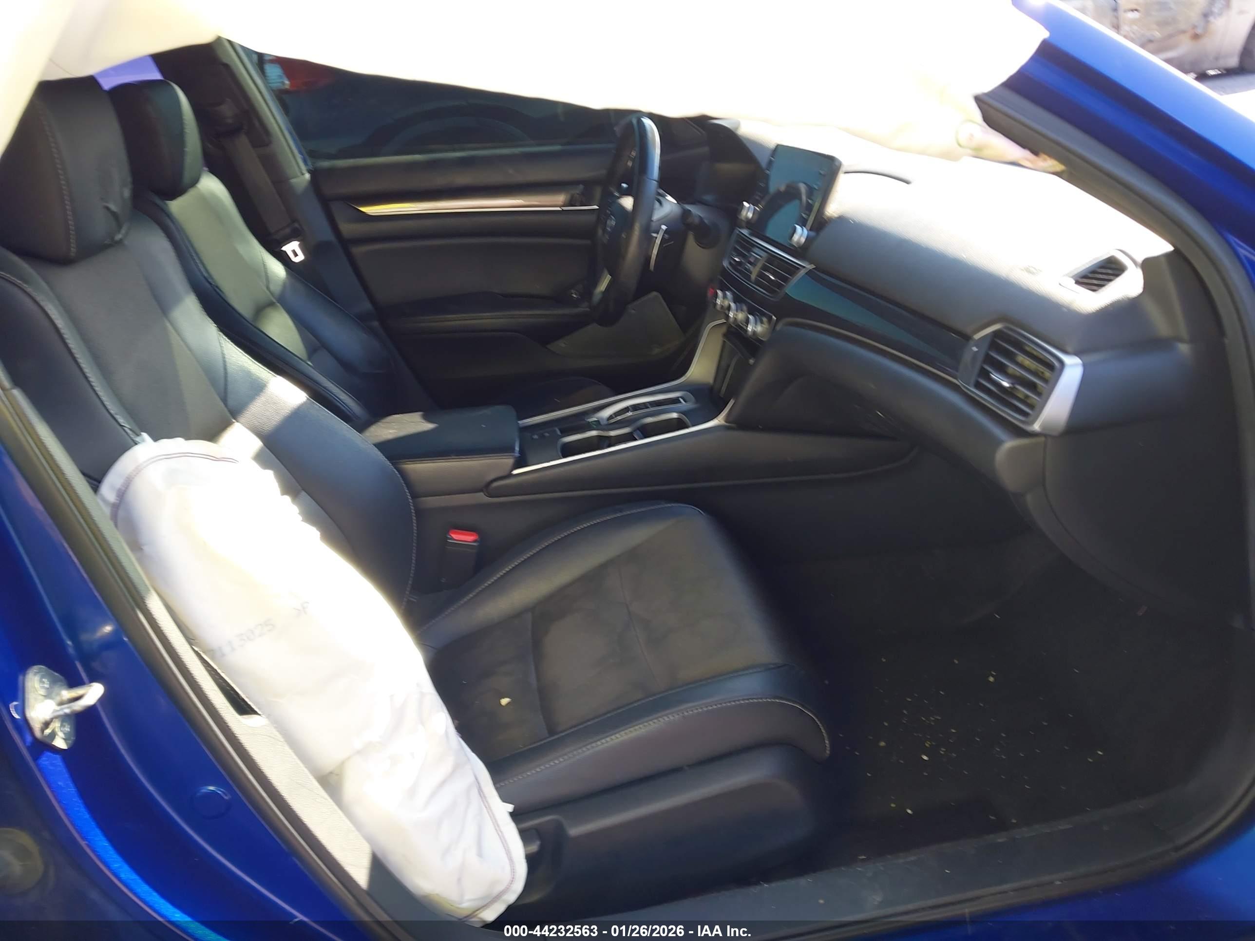 HONDA ACCORD image 5