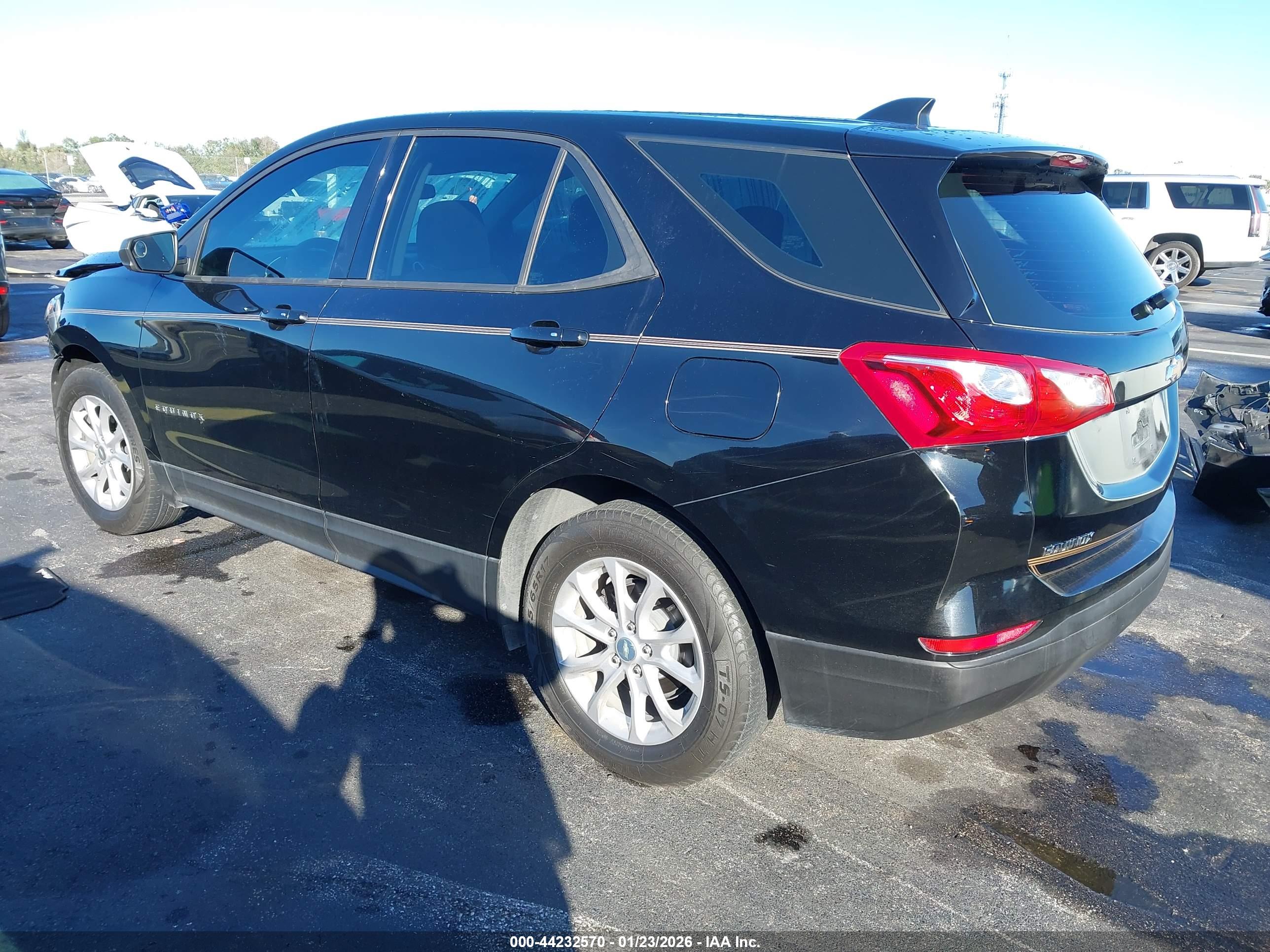 CHEVROLET EQUINOX image 3