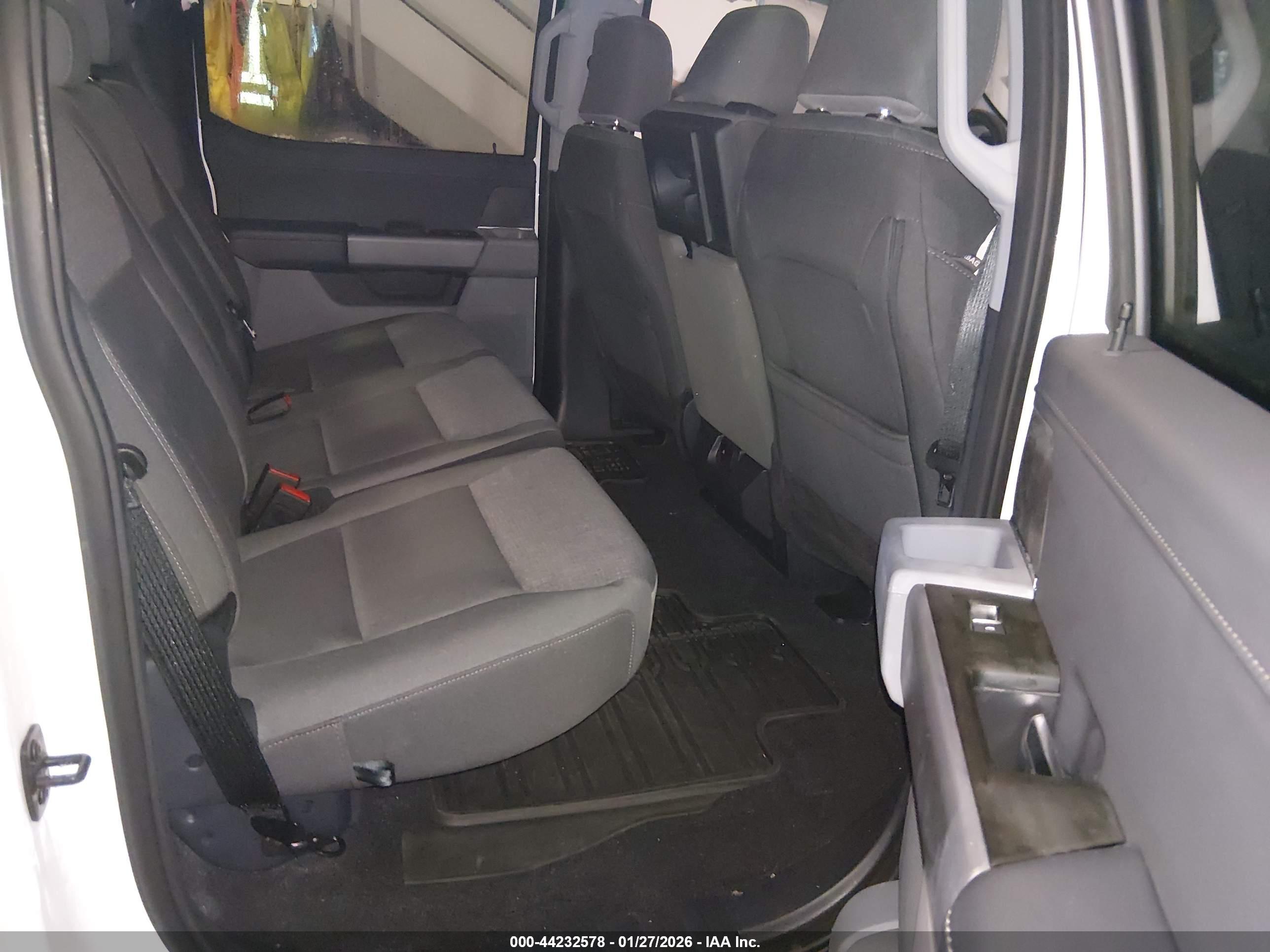 FORD F-150 image 8
