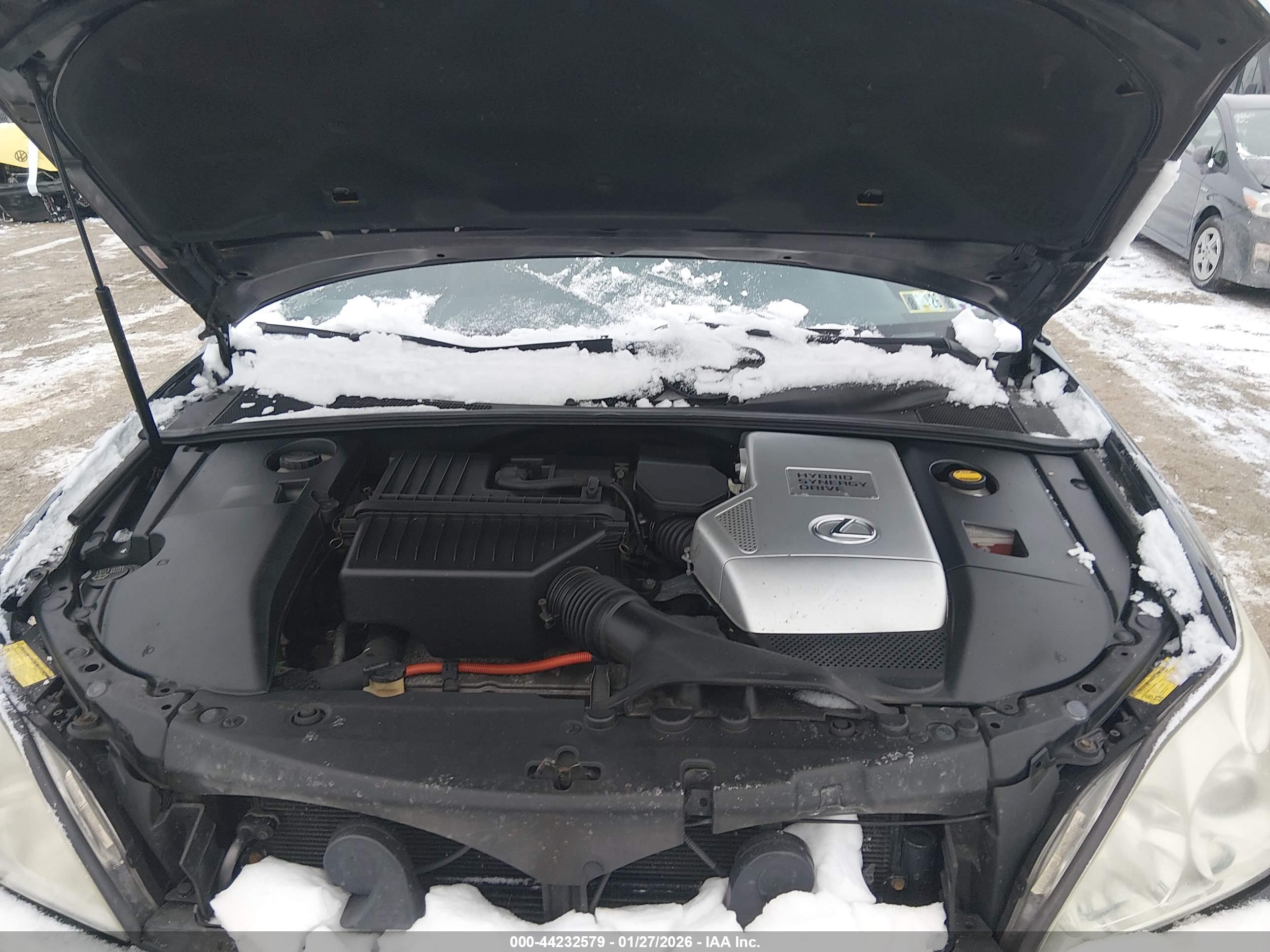 LEXUS RX image 10