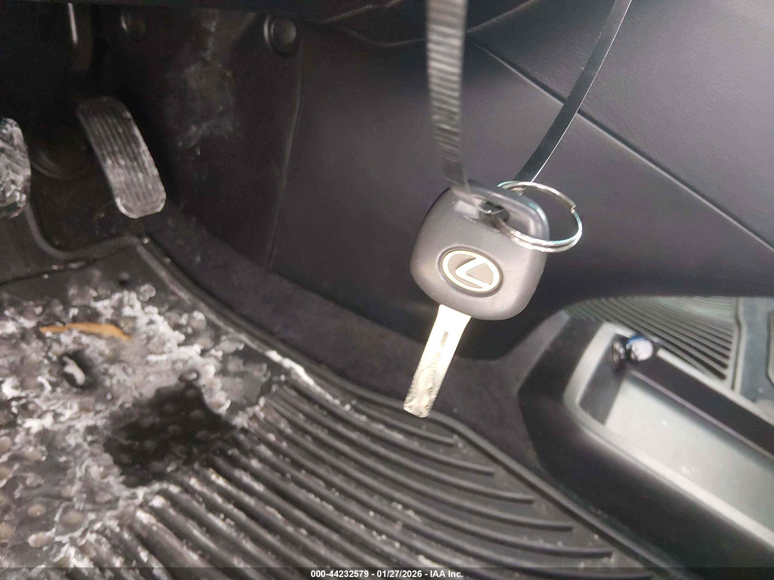 LEXUS RX image 11