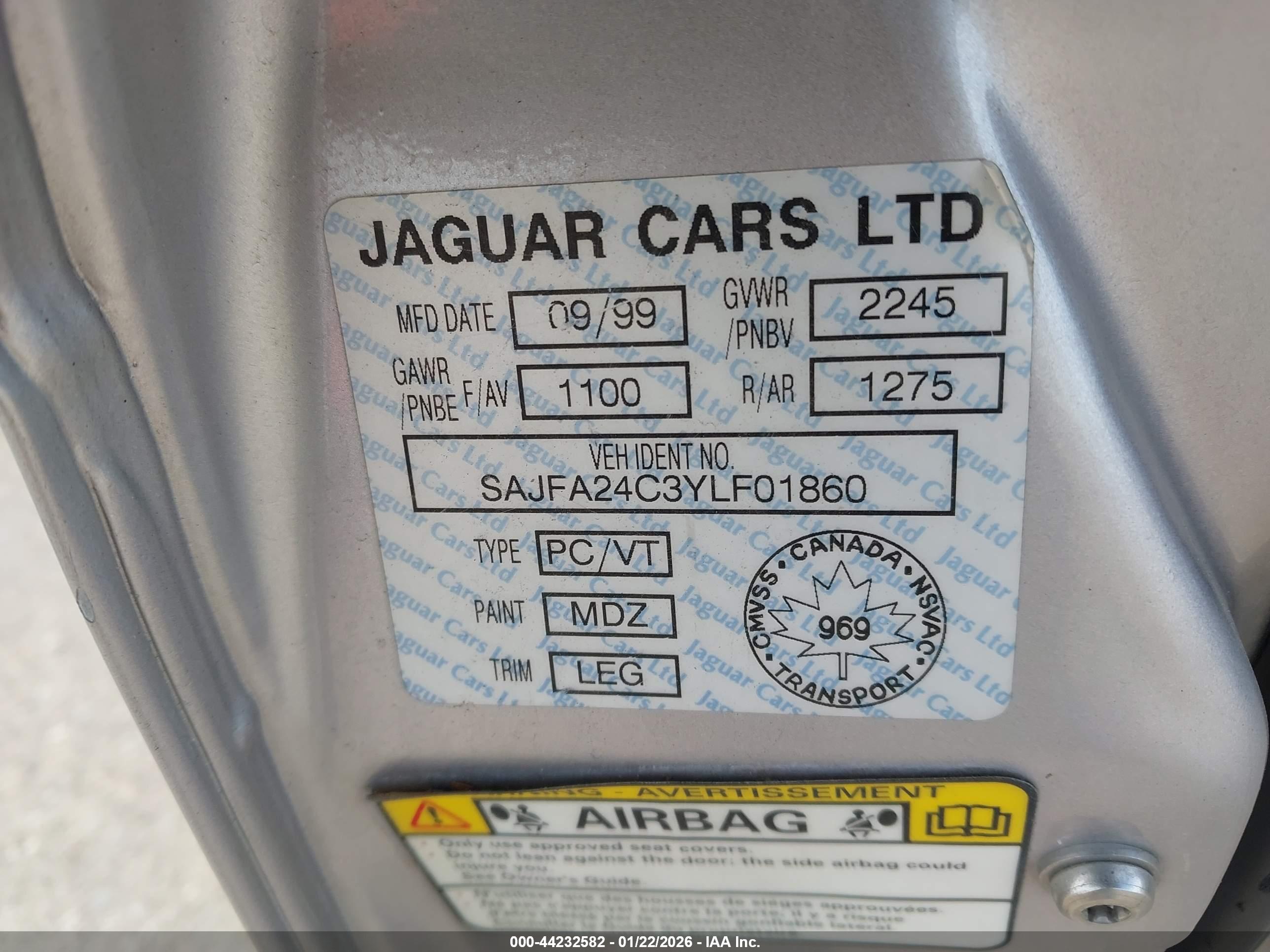 JAGUAR XJ8 image 9