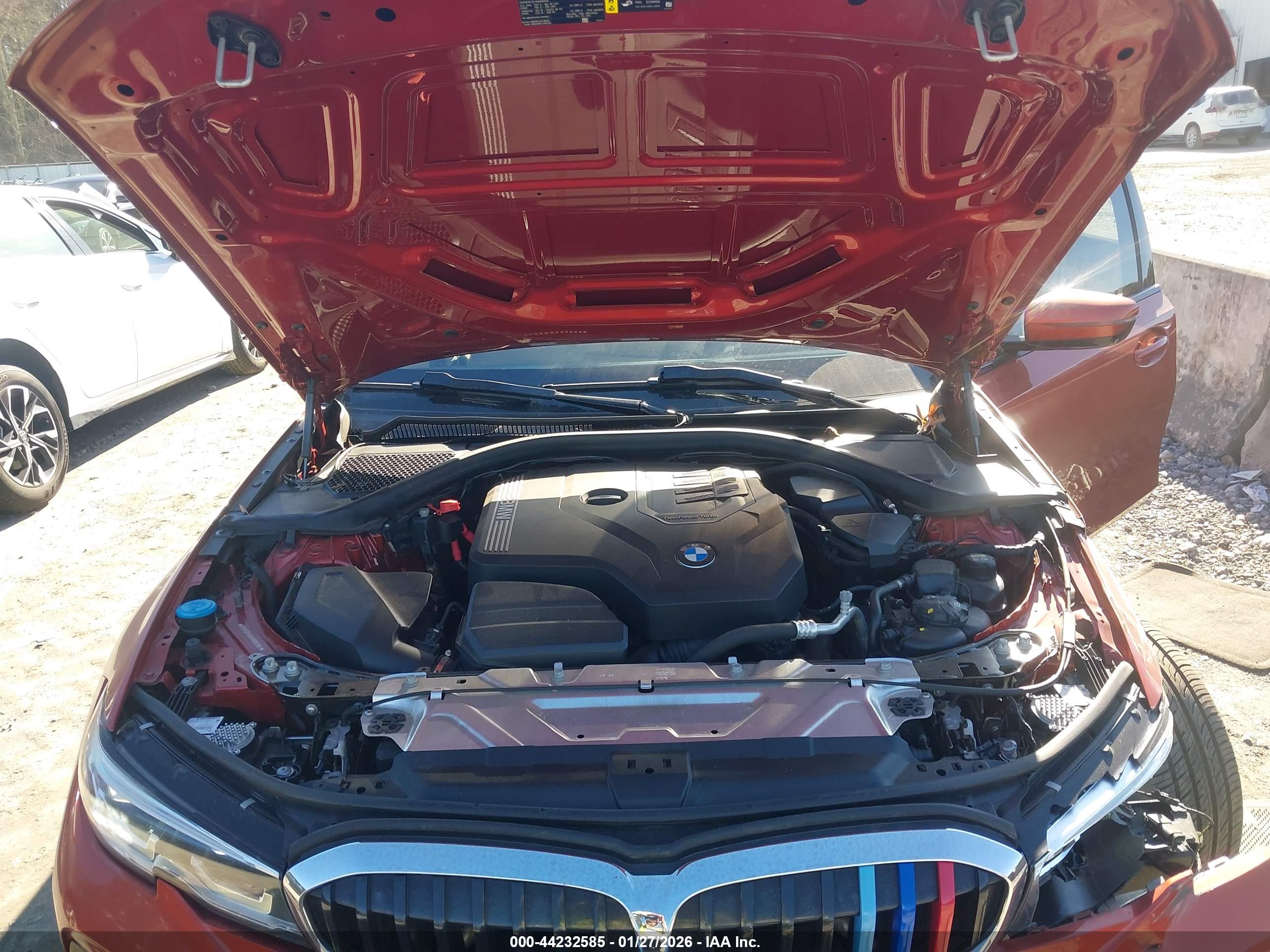 BMW 330I image 10