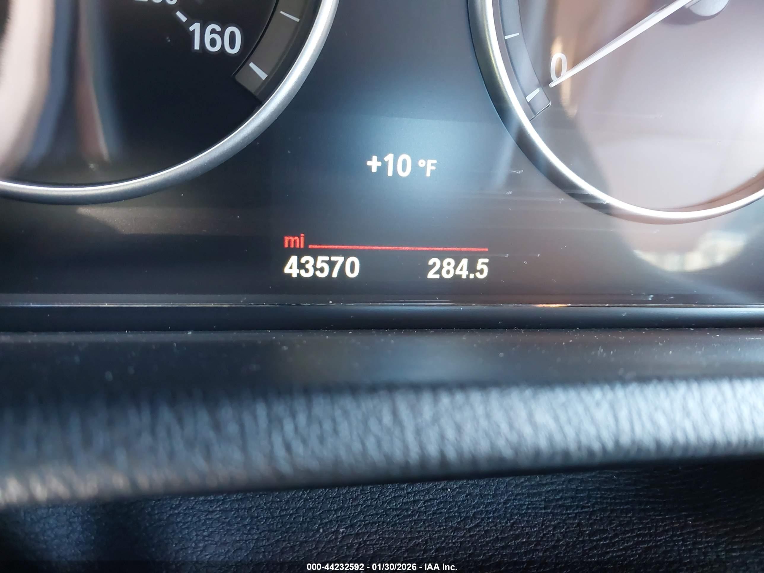 BMW X4 image 7