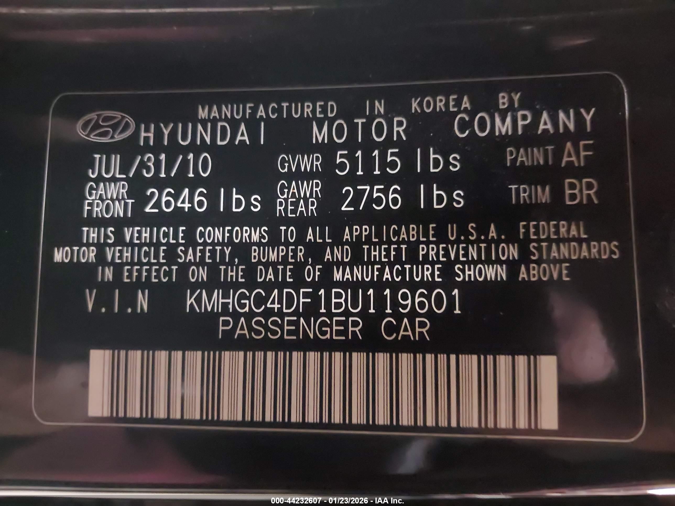 HYUNDAI GENESIS image 9