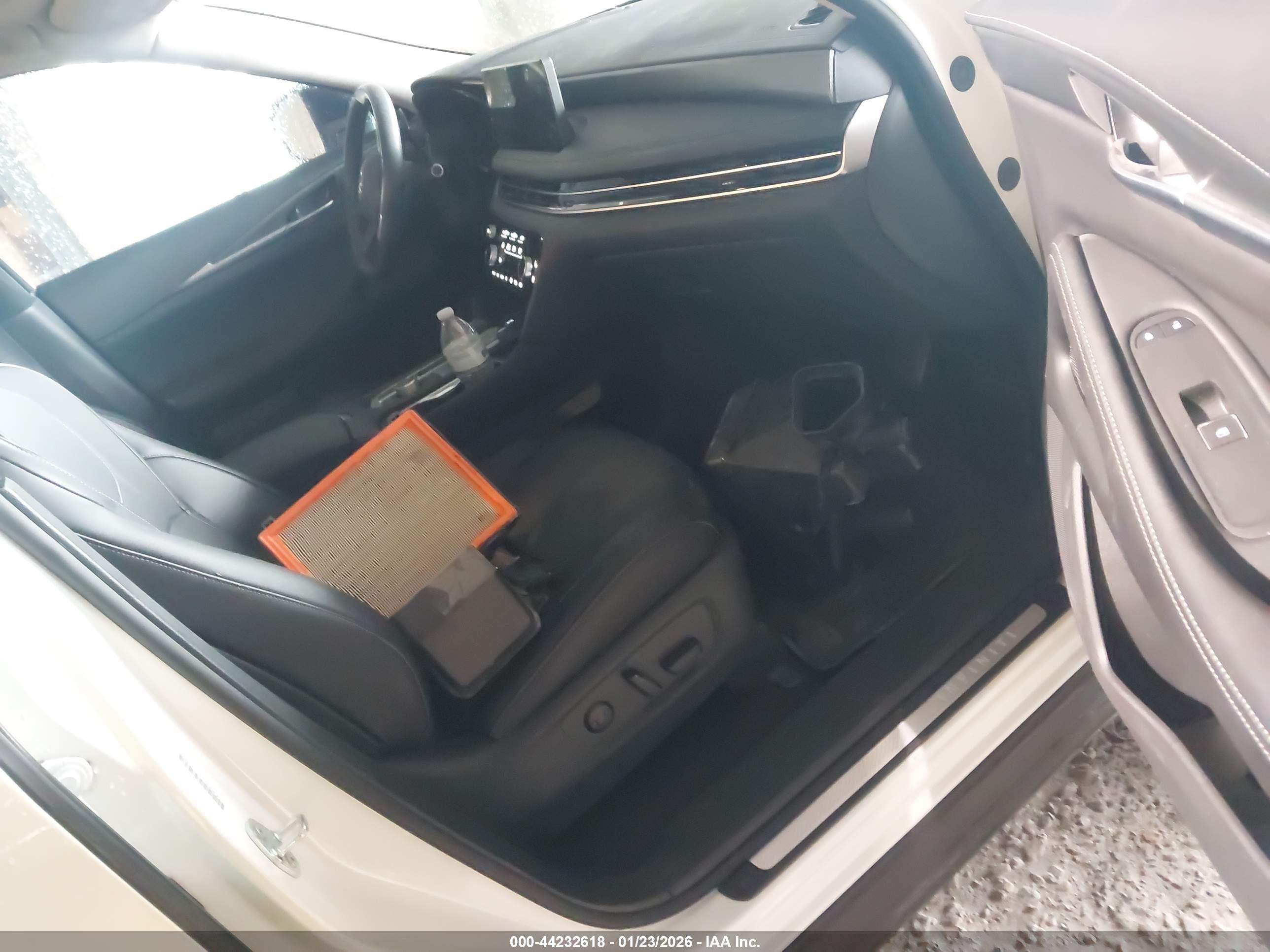 INFINITI QX60 image 5