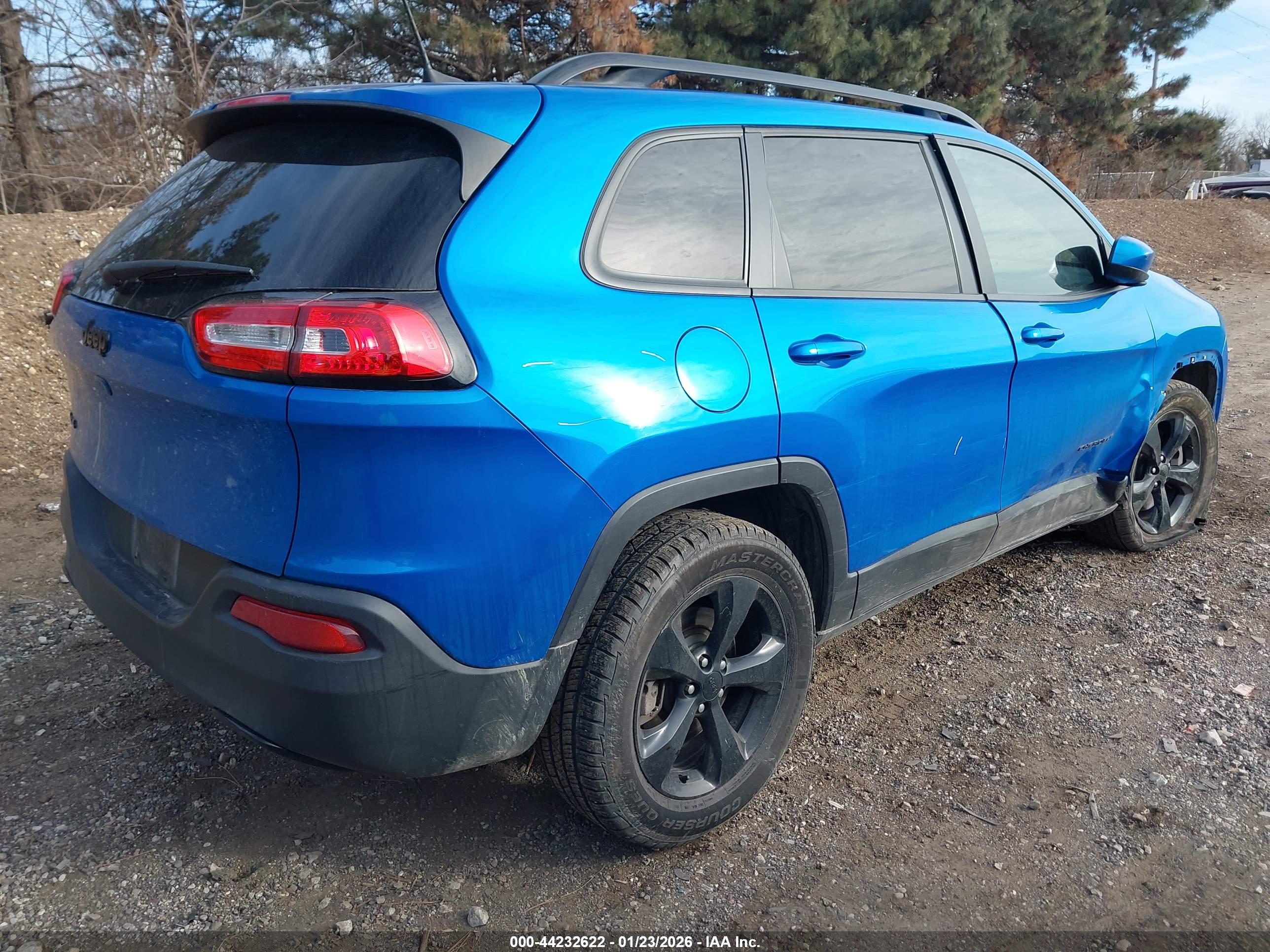 JEEP CHEROKEE image 4