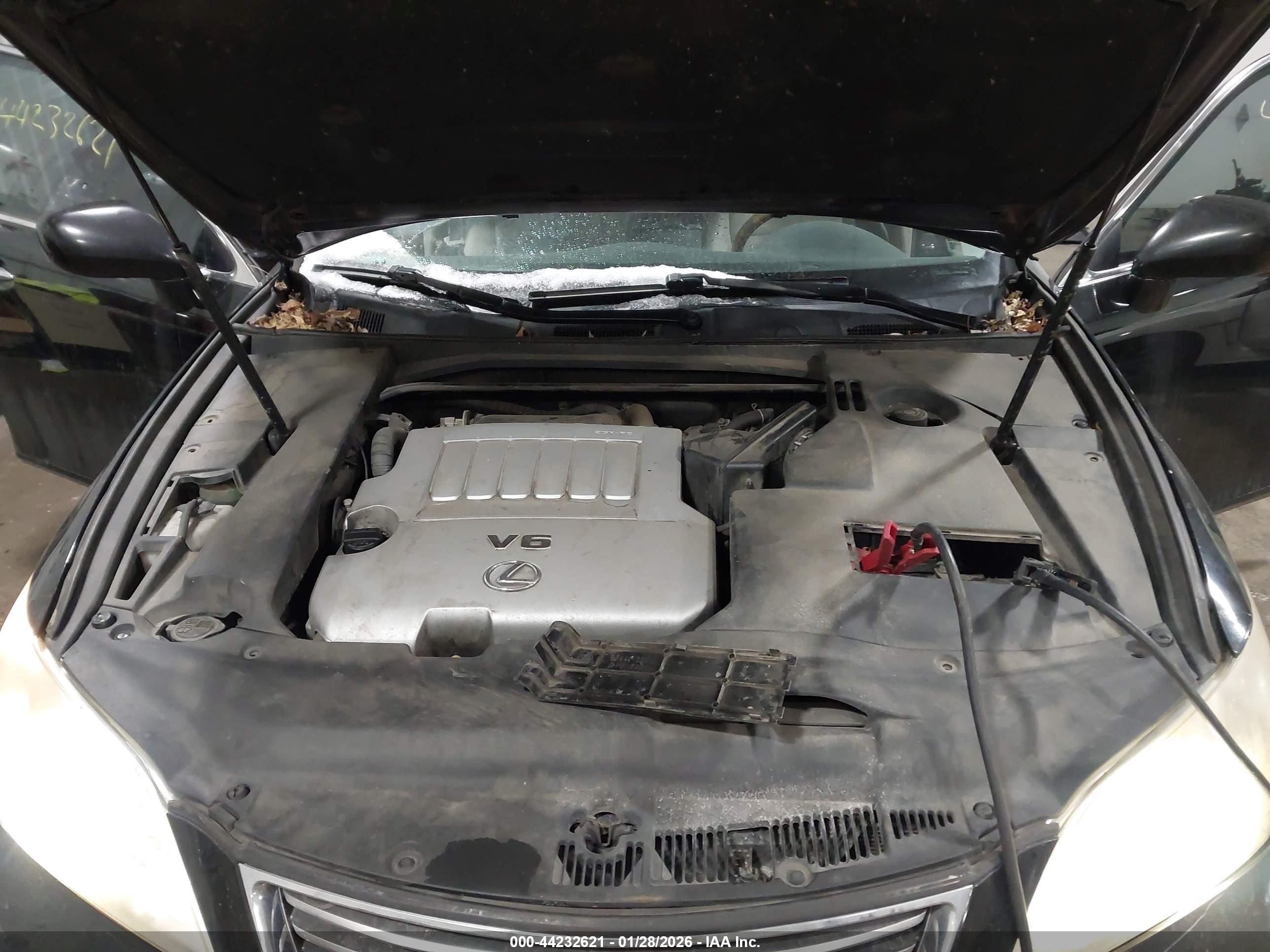 LEXUS ES image 10
