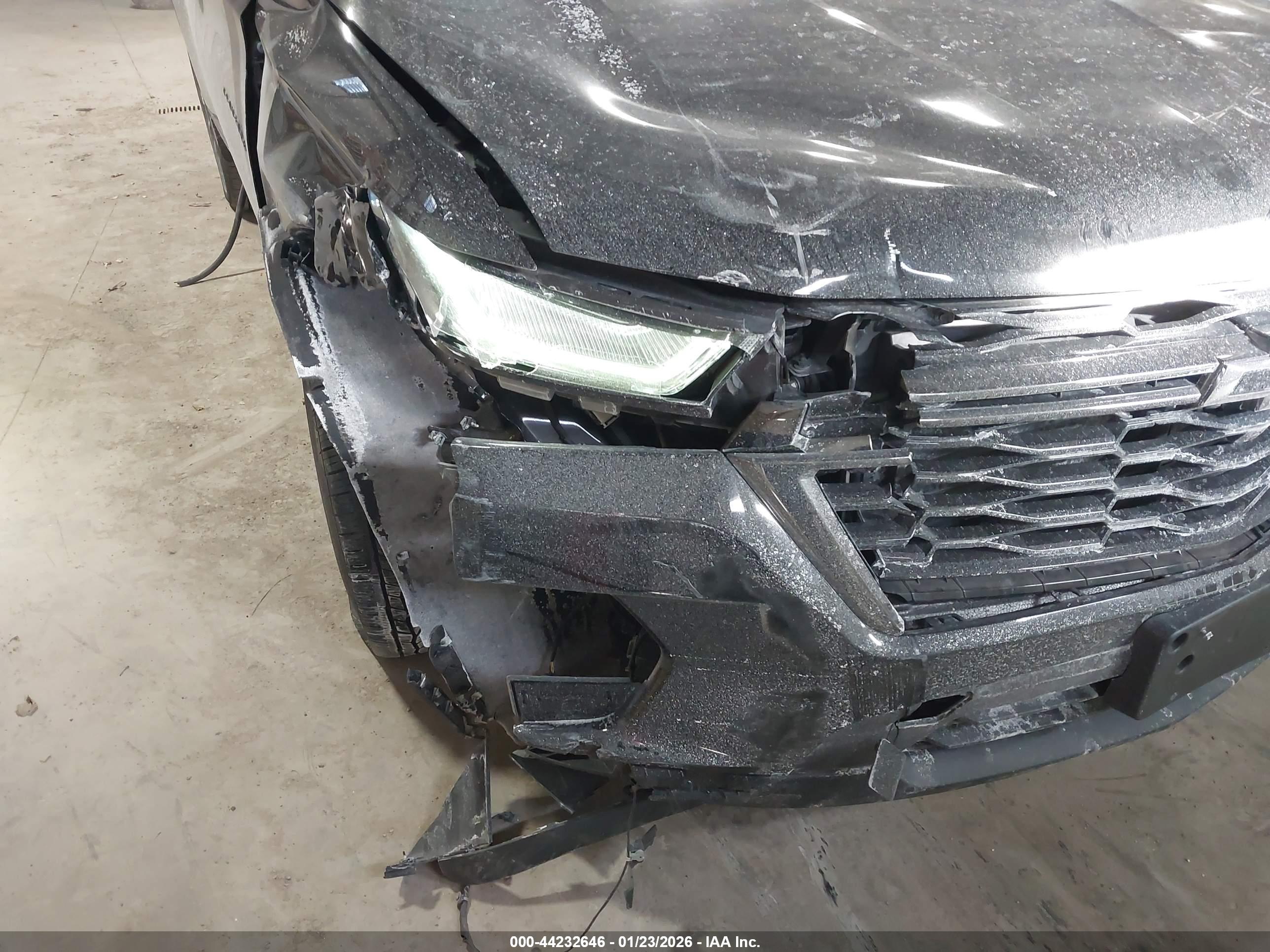 CHEVROLET TRAVERSE image 6
