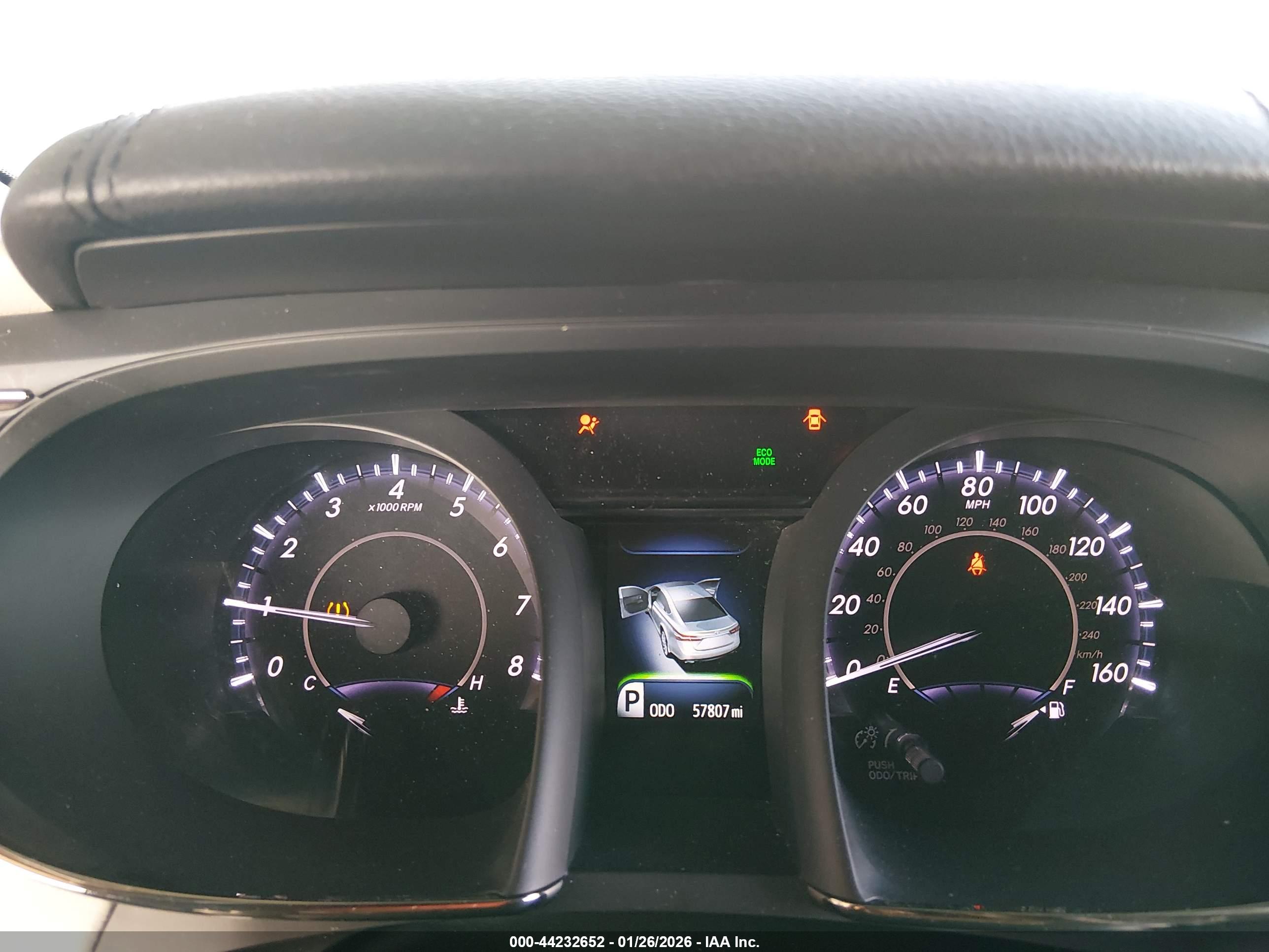 TOYOTA AVALON image 7