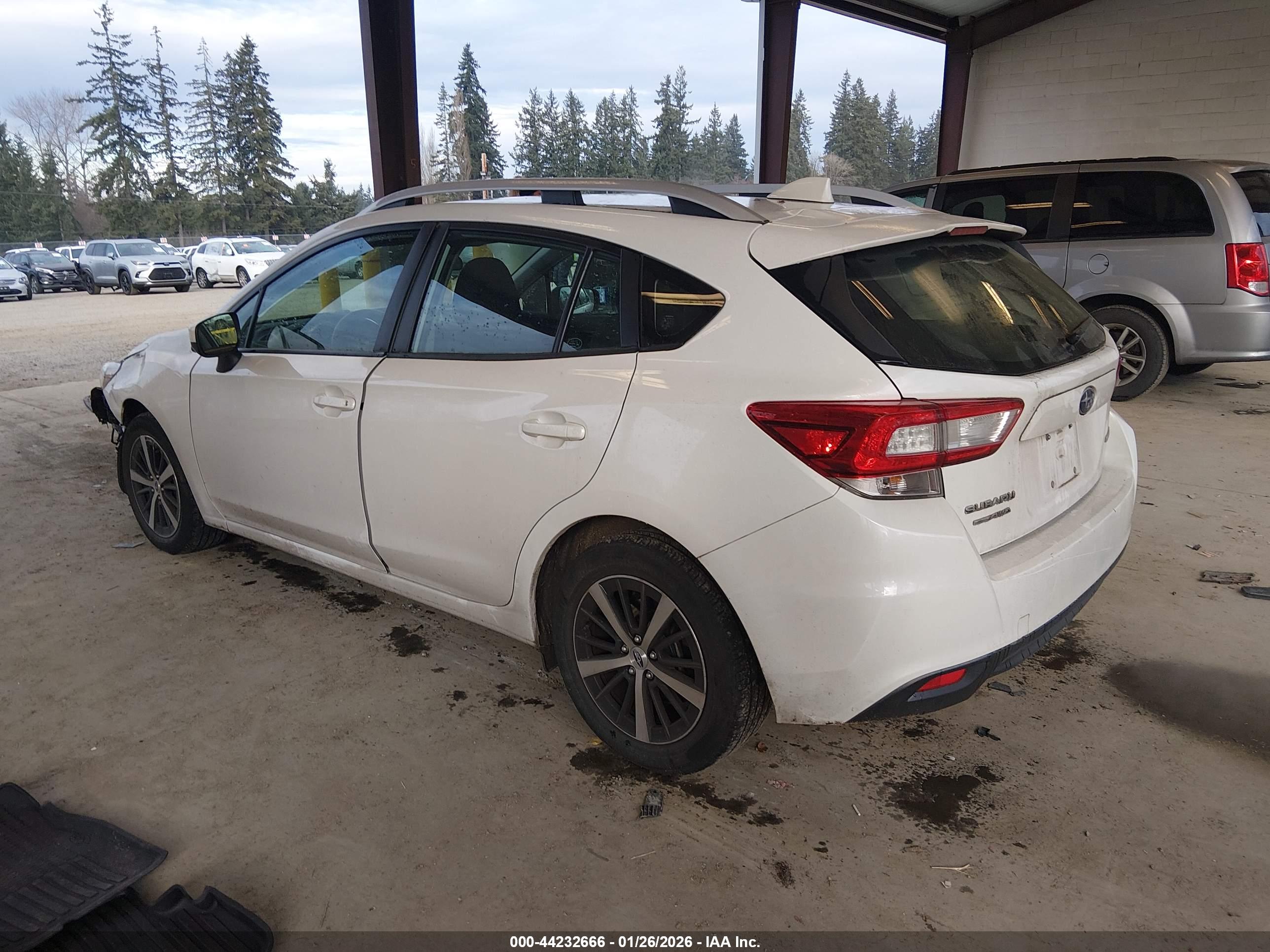SUBARU IMPREZA image 3