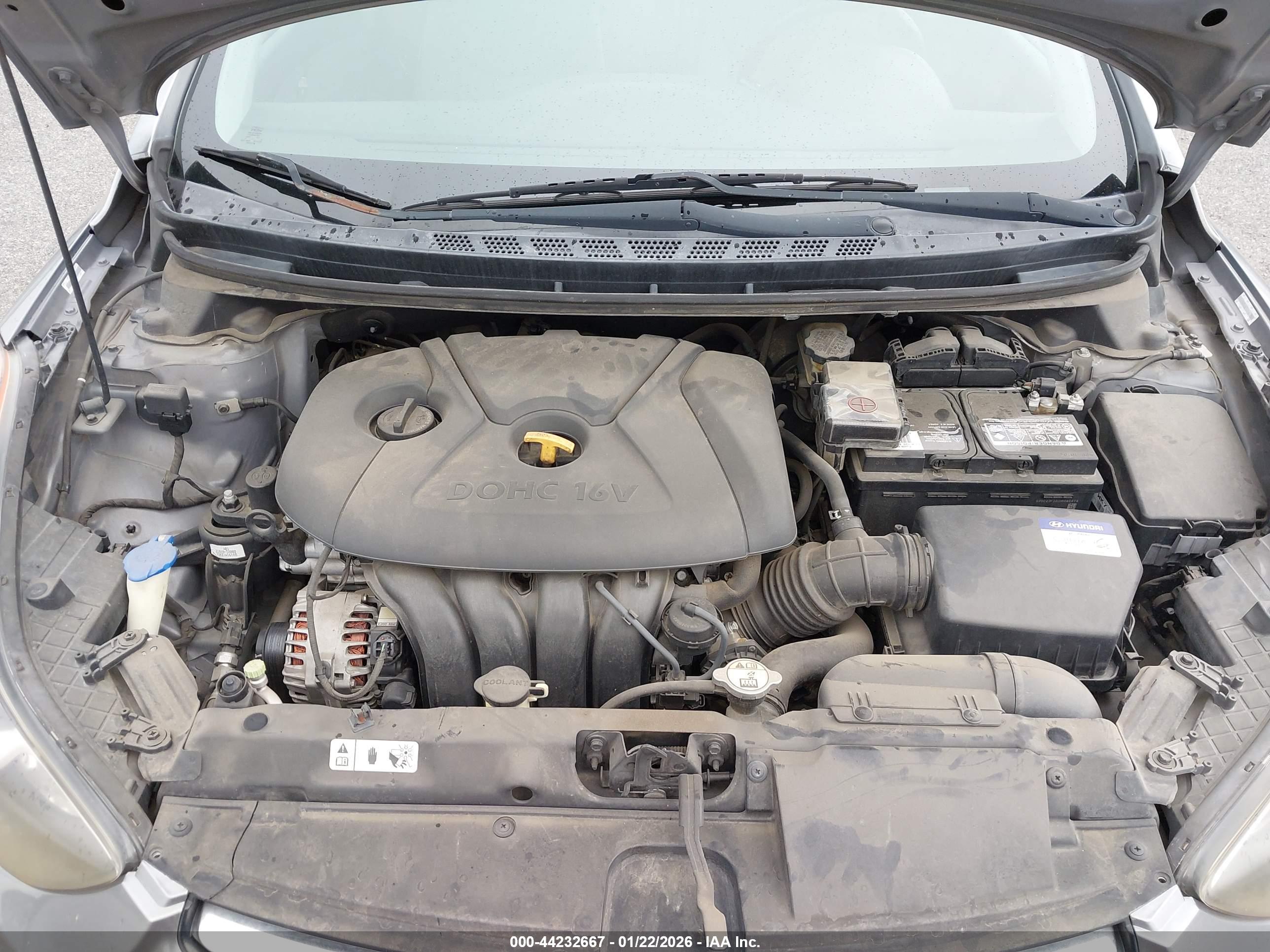 HYUNDAI ELANTRA image 10