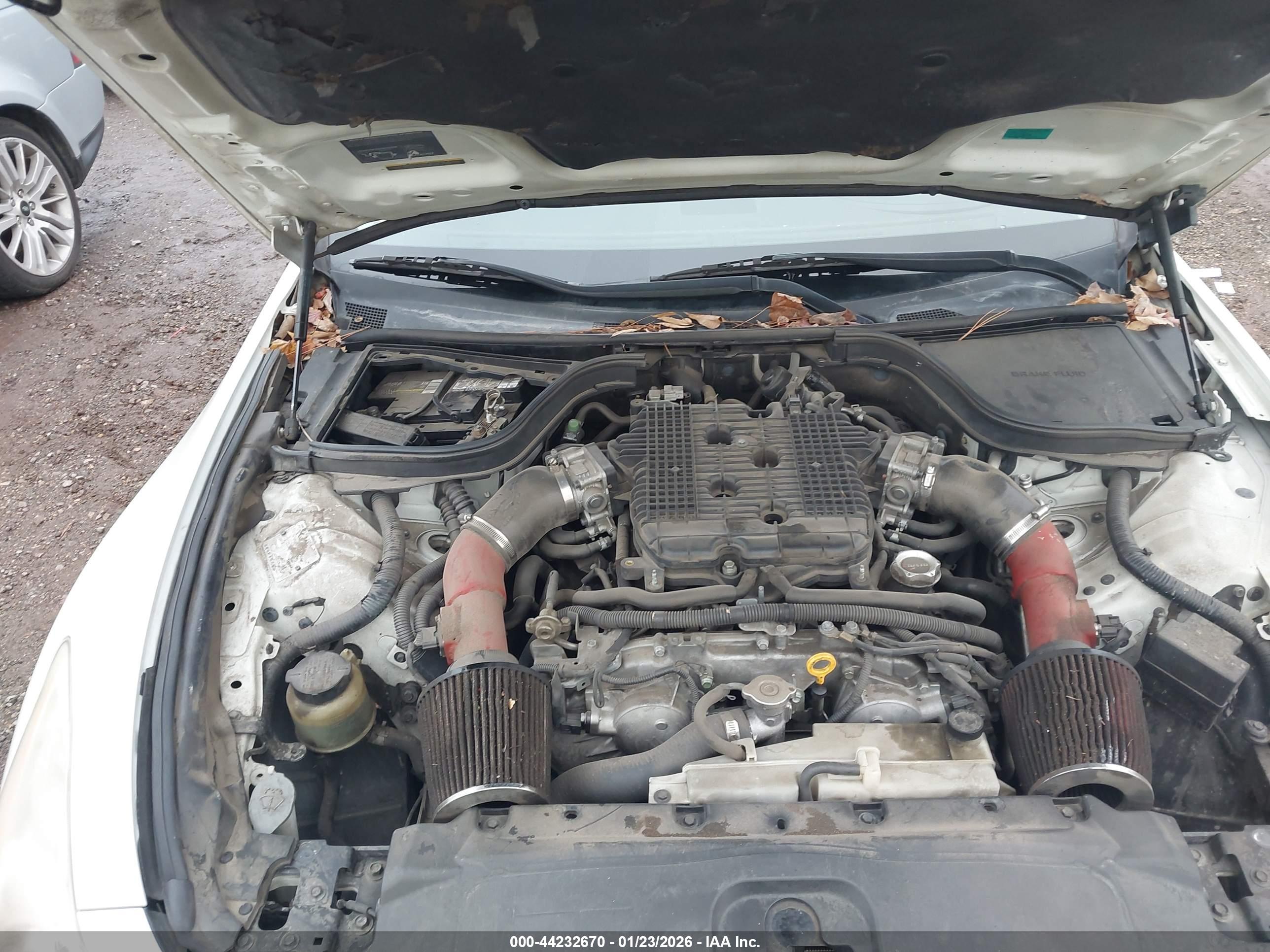 INFINITI G37 image 10