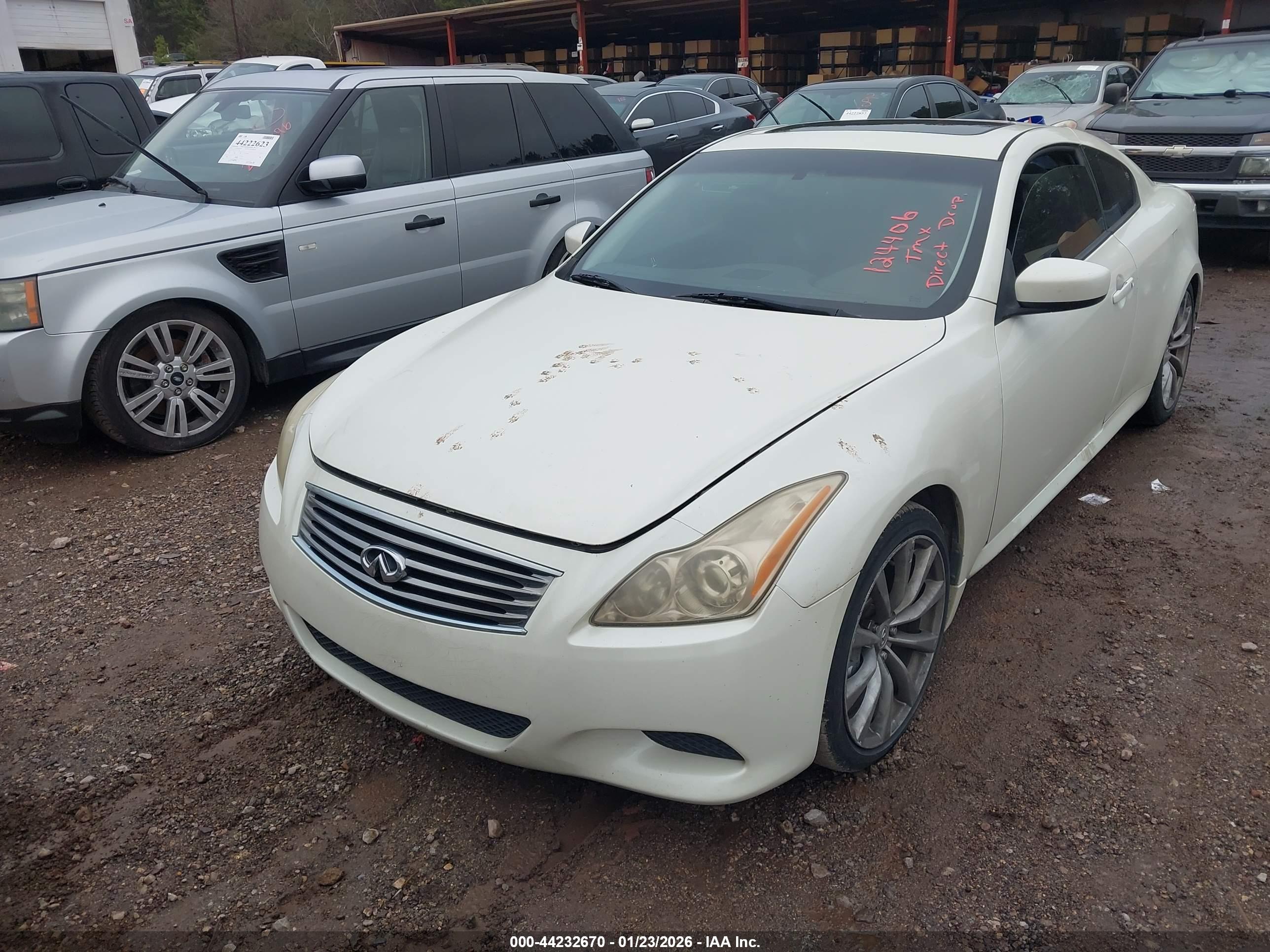 INFINITI G37 image 6