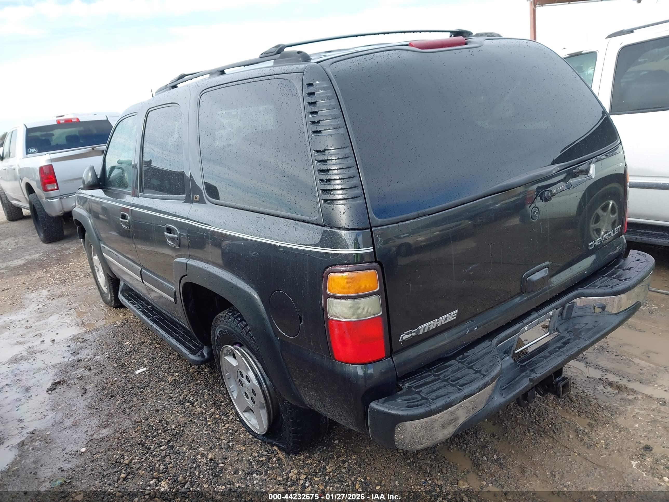 CHEVROLET TAHOE image 3
