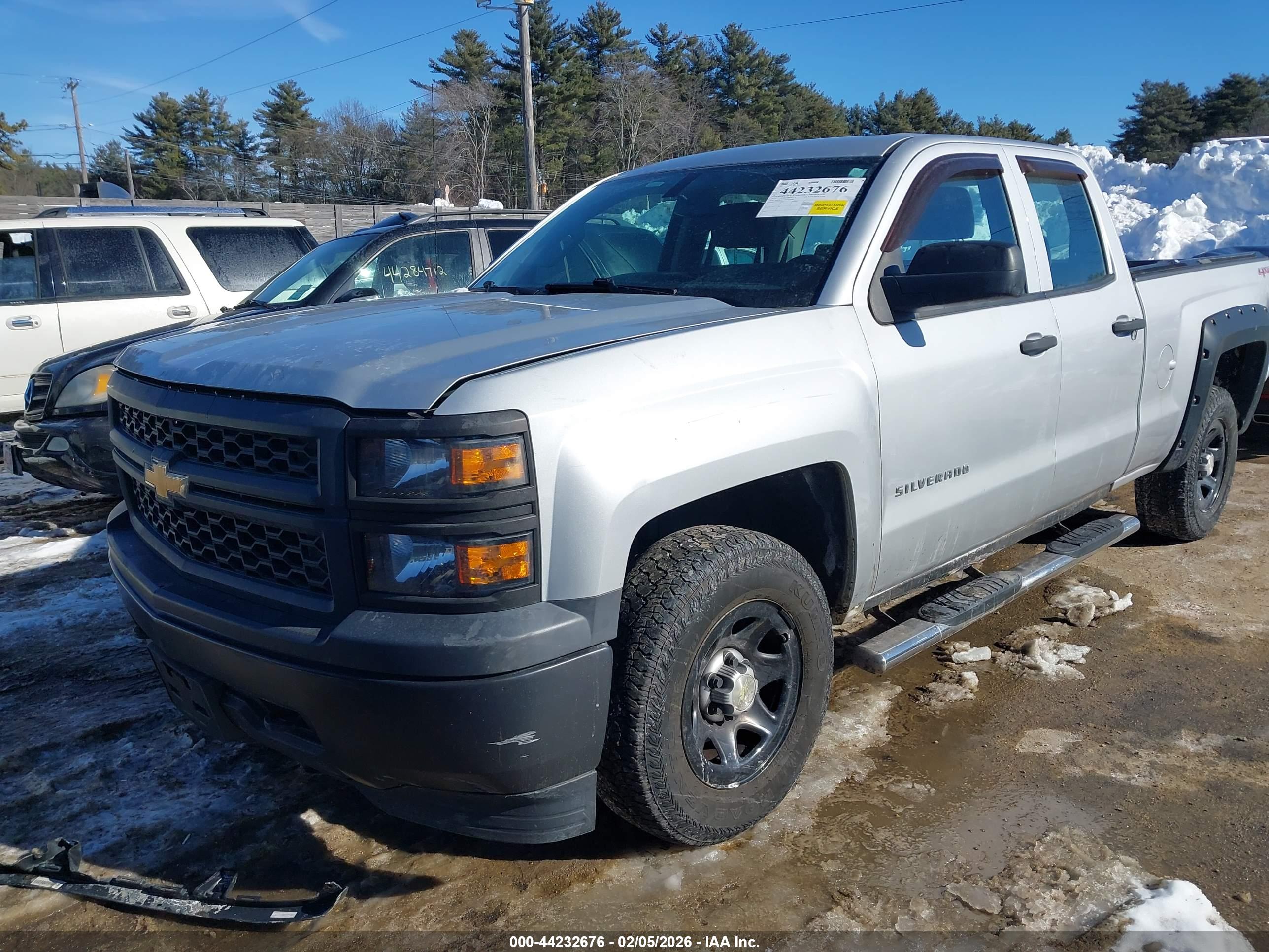 CHEVROLET SILVERADO image 2