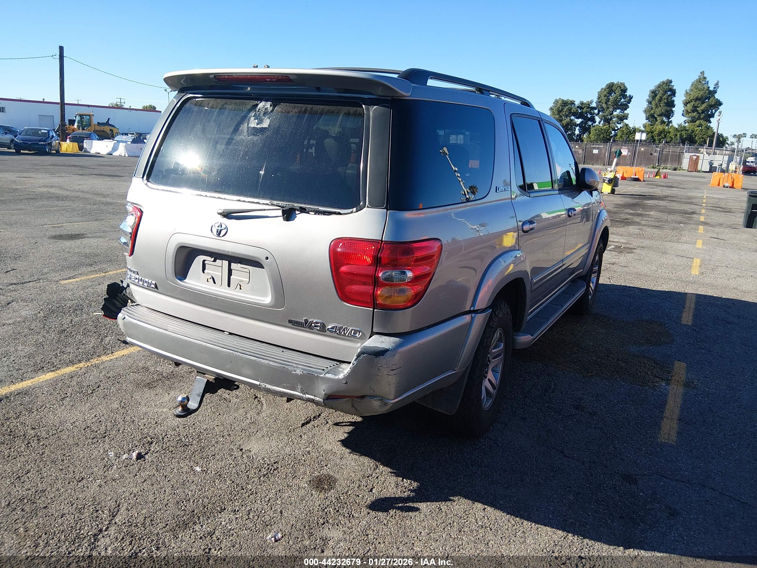 TOYOTA SEQUOIA image 4