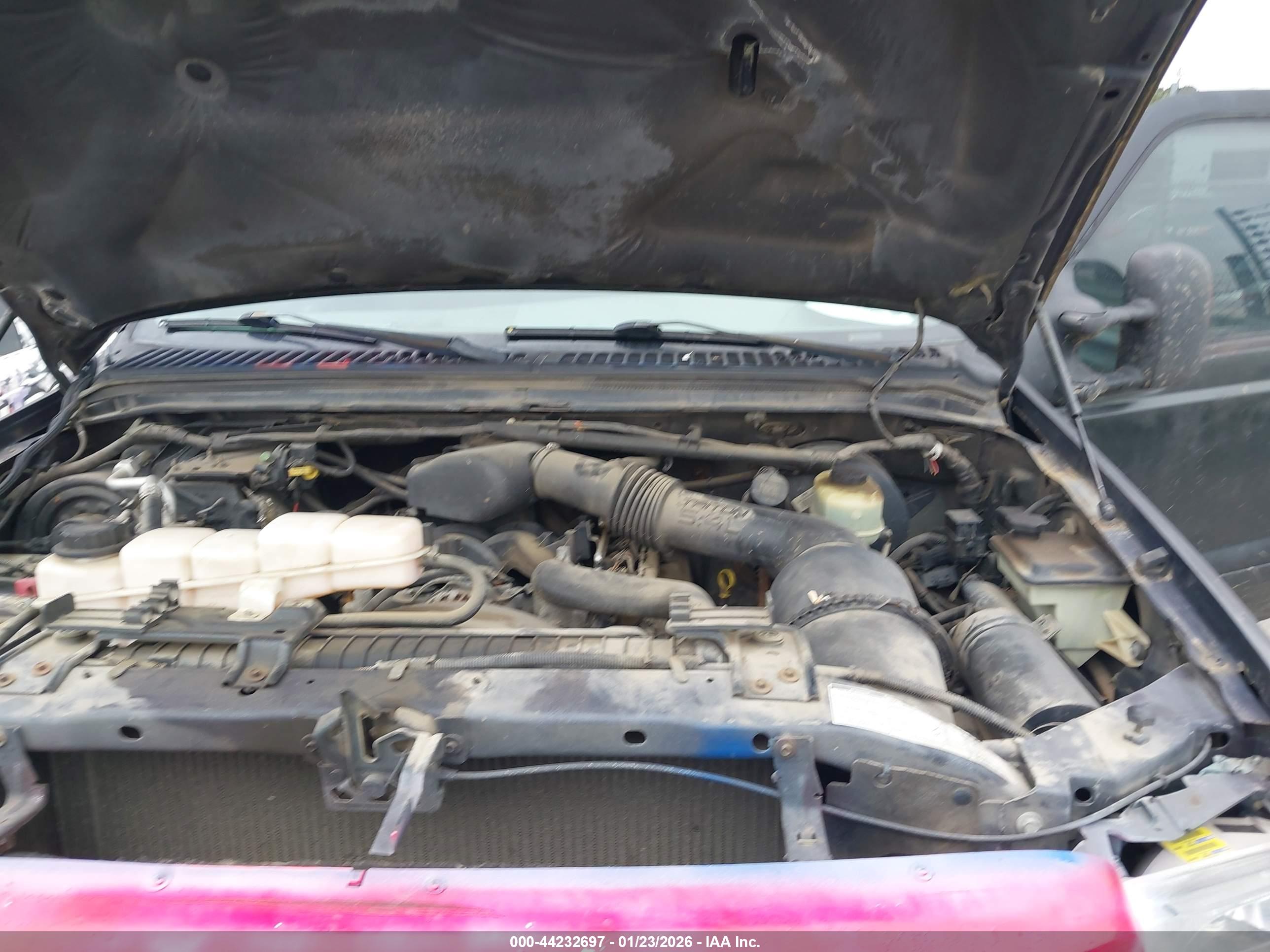 FORD F-250 image 10