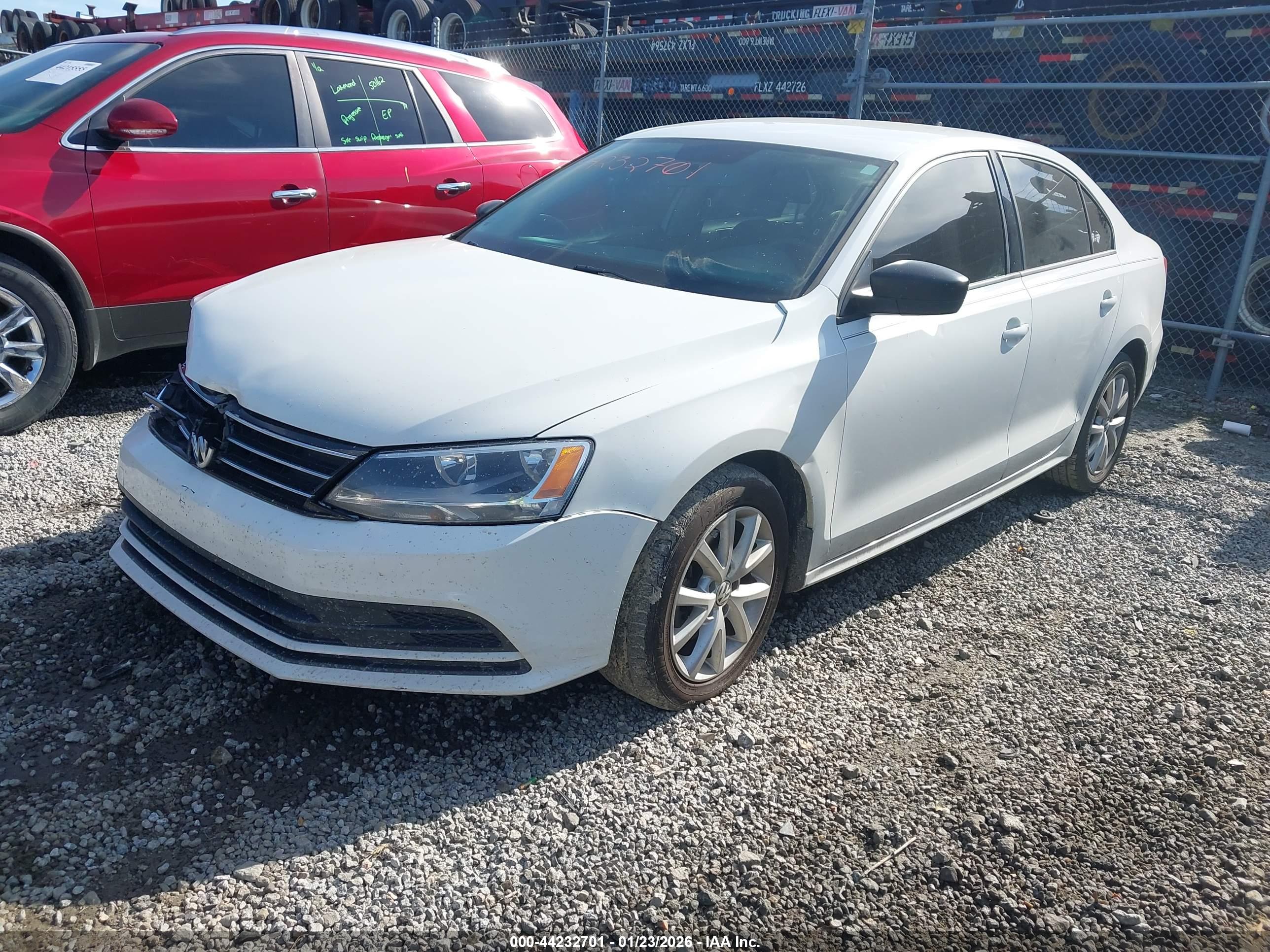 VOLKSWAGEN JETTA image 2