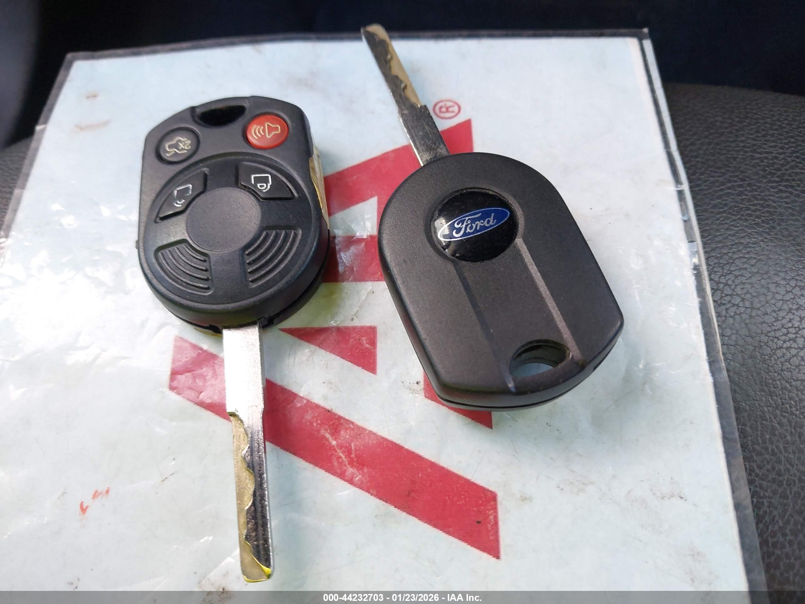 FORD FOCUS image 11