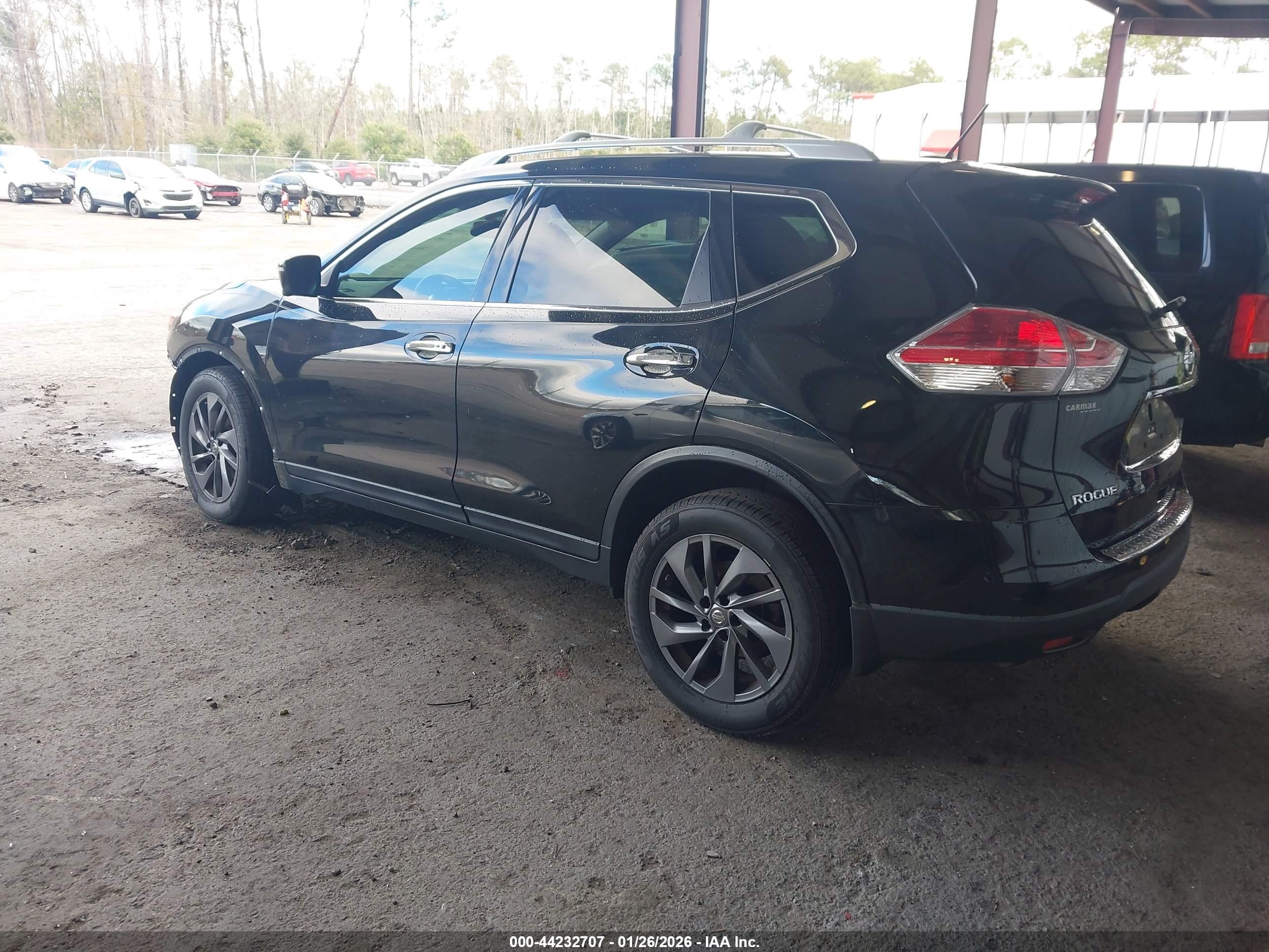 NISSAN ROGUE image 3